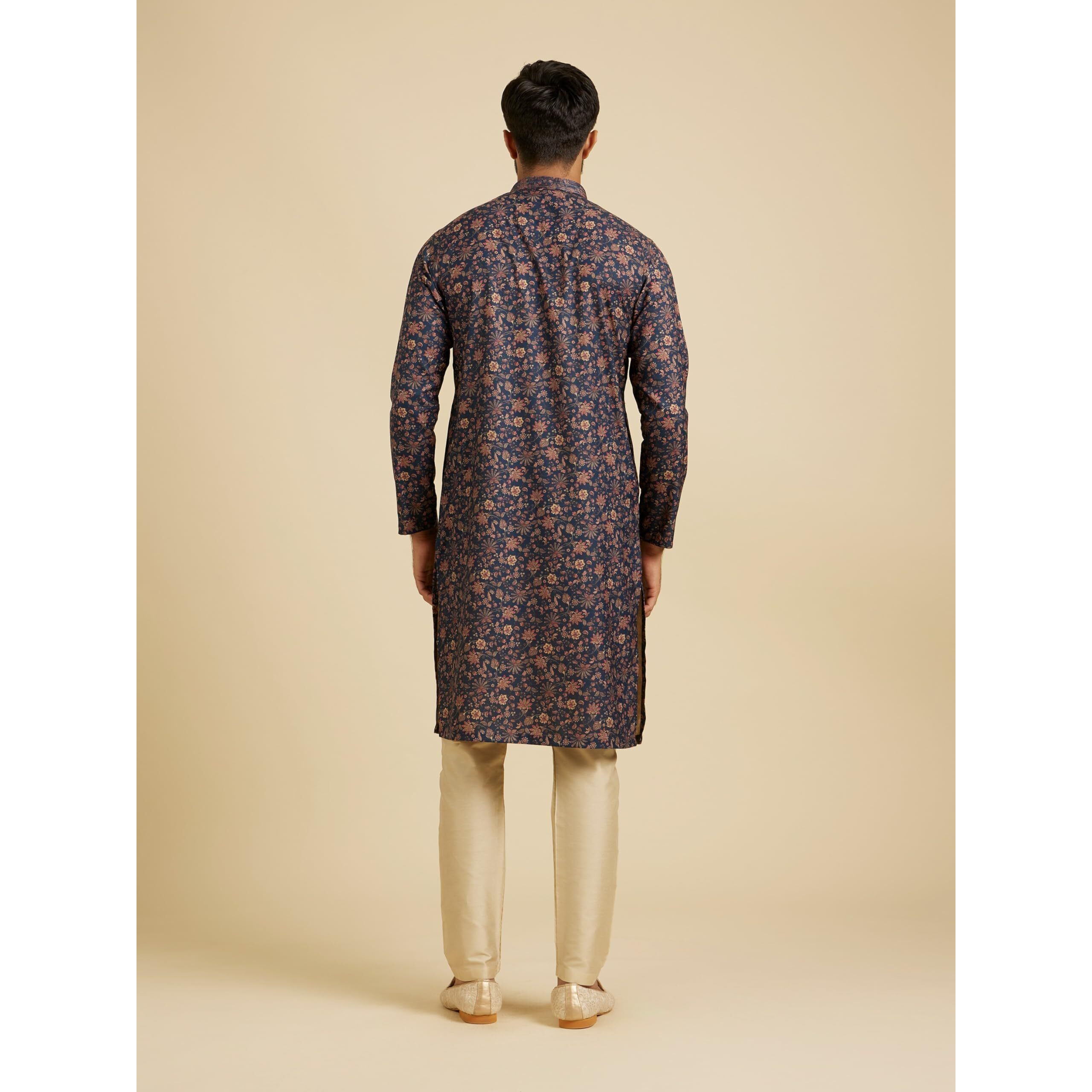 Manyavar Men's Viscose Blend Floral Print Kurta Pyjama Set (Blue,L)