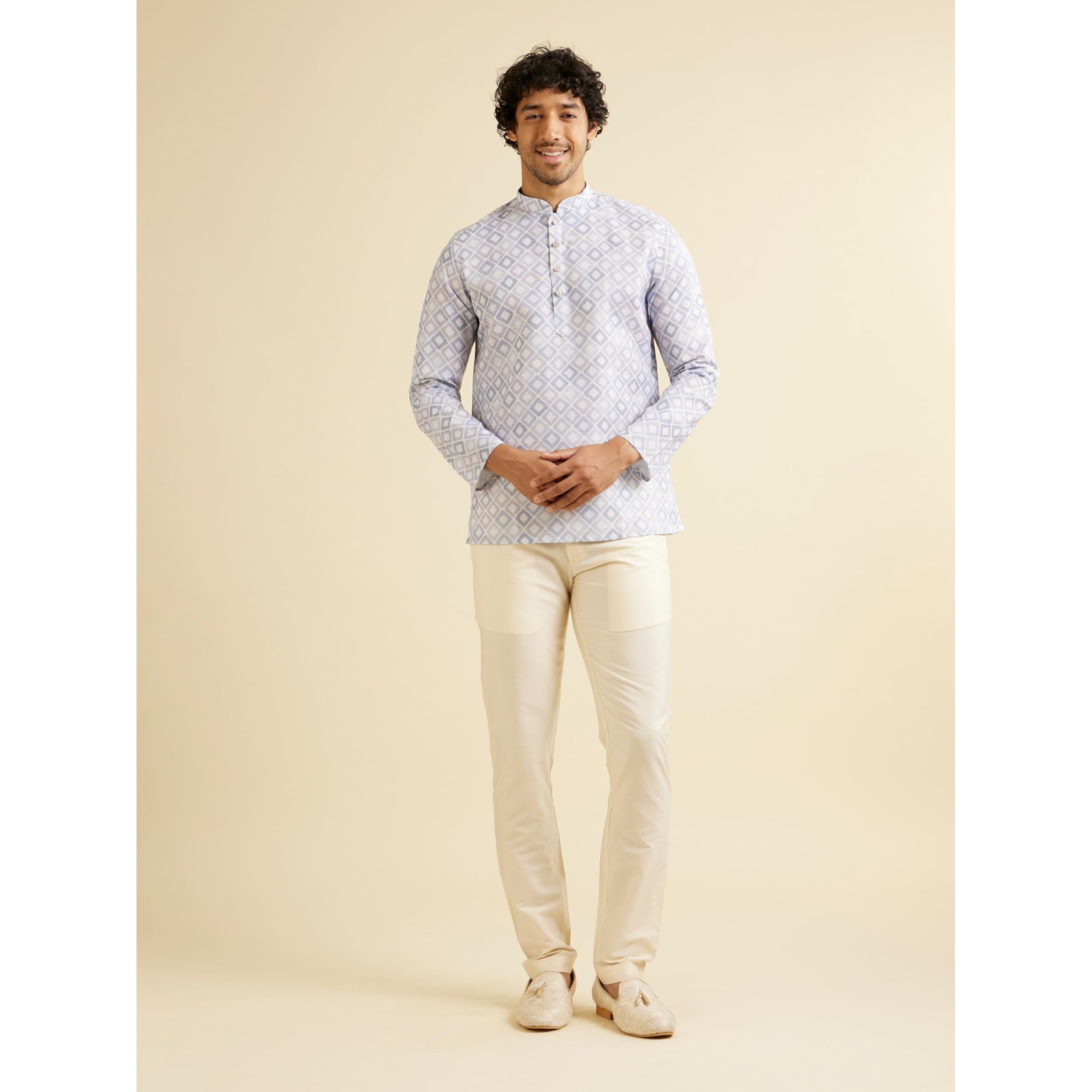 Manyavar Men's Cotton Blend Grid Patterned Short Kurta (Light Grey,L)