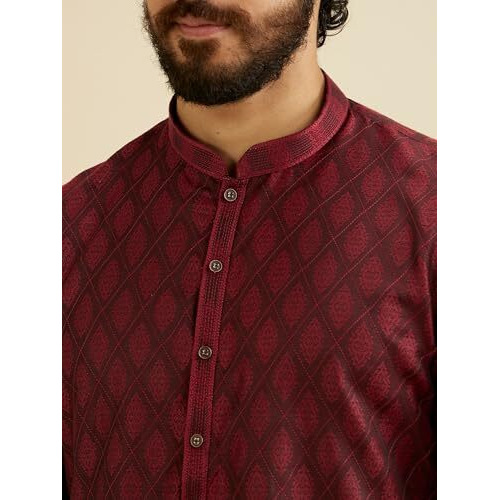 Manyavar Men's Art Silk Buta Jaal Patterned Kurta Set (Maroon,S)