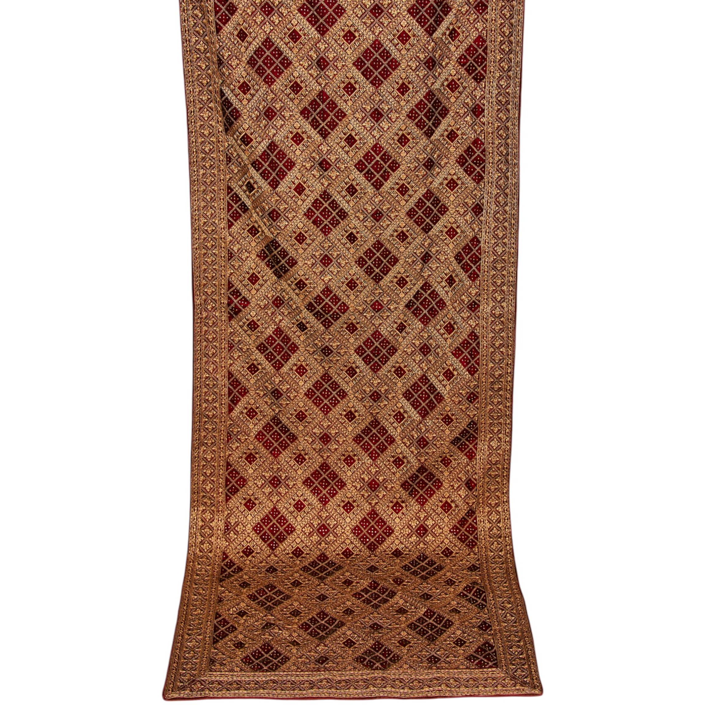 Manyavar Men's Velvet Embroidered Embellished Dupatta (Maroon,2.65M)