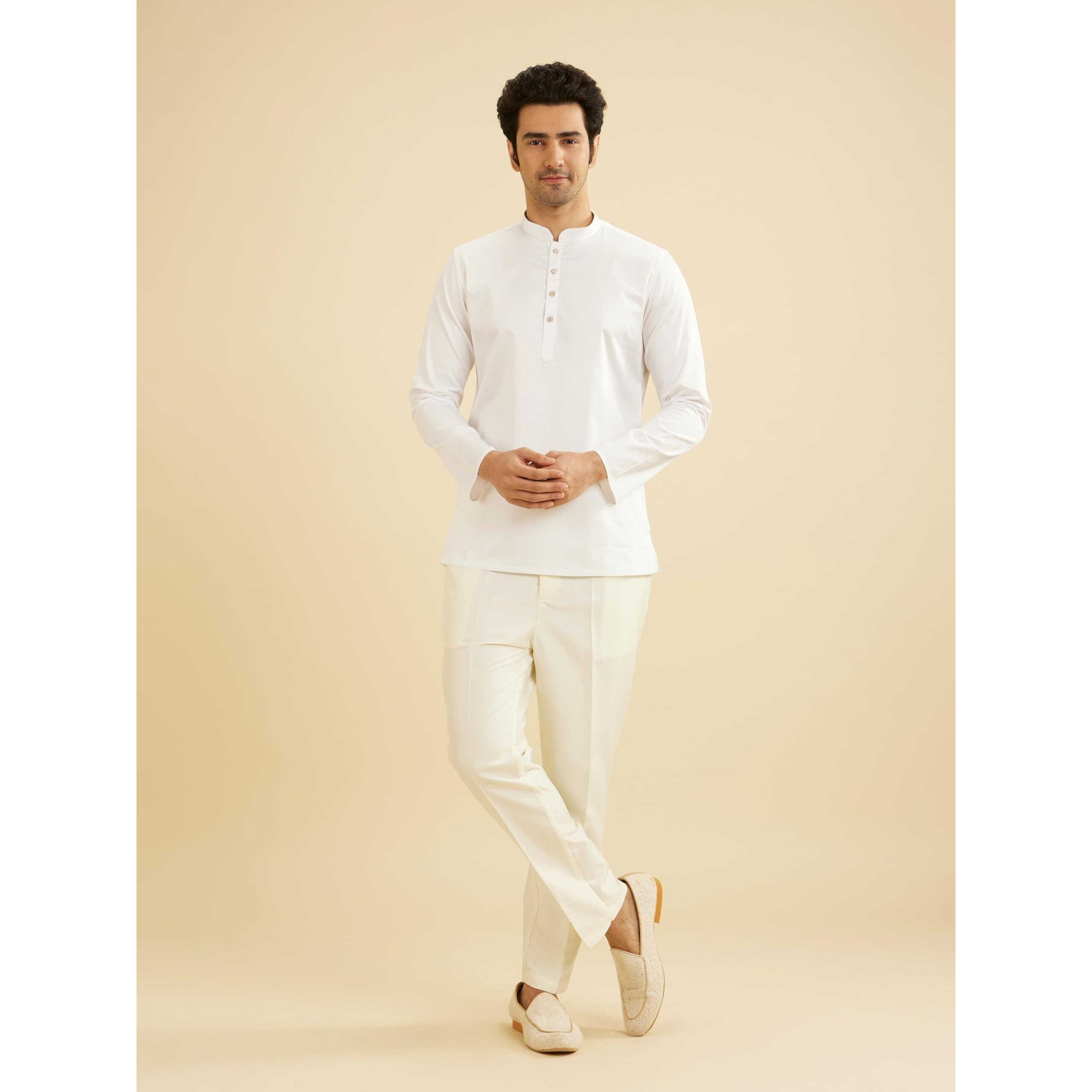 Manyavar Cotton Men's Solid Short Kurta (White,Xl)