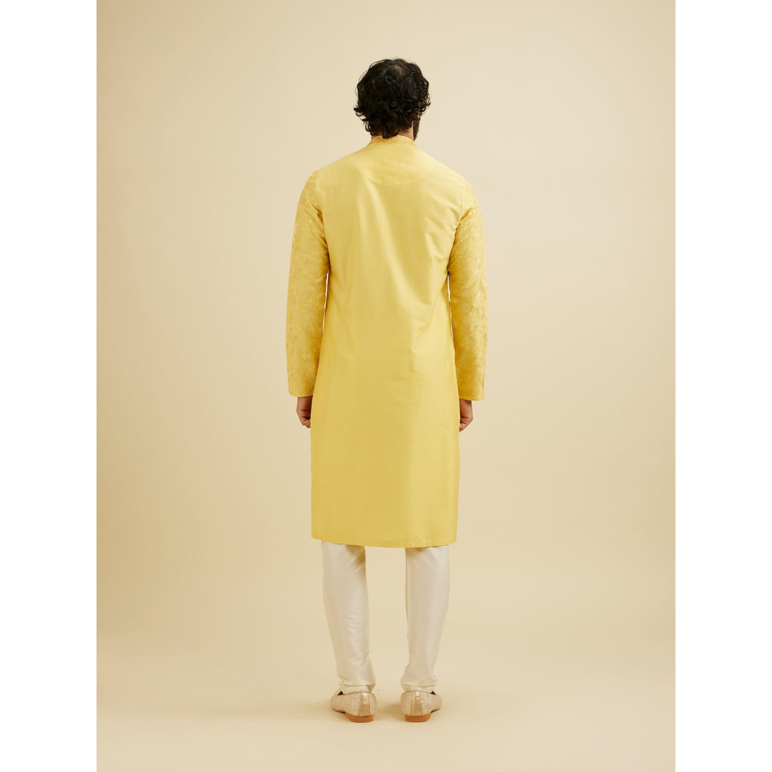 Manyavar Men's Viscose Blend Embroidery Kurta Set (Yellow,M)