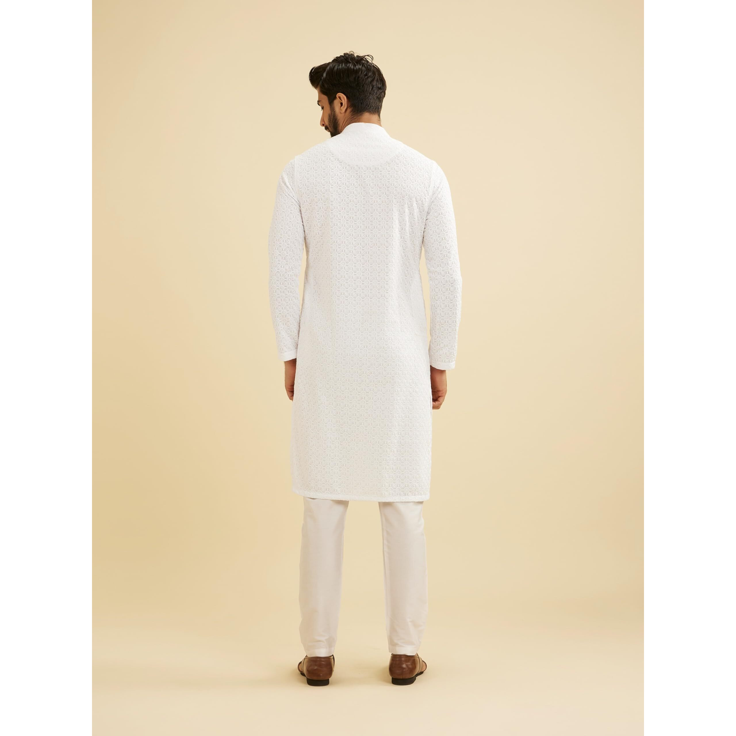 Manyavar Men's Blended Cotton Embroidery|Thread Work Kurta Set (White,L)