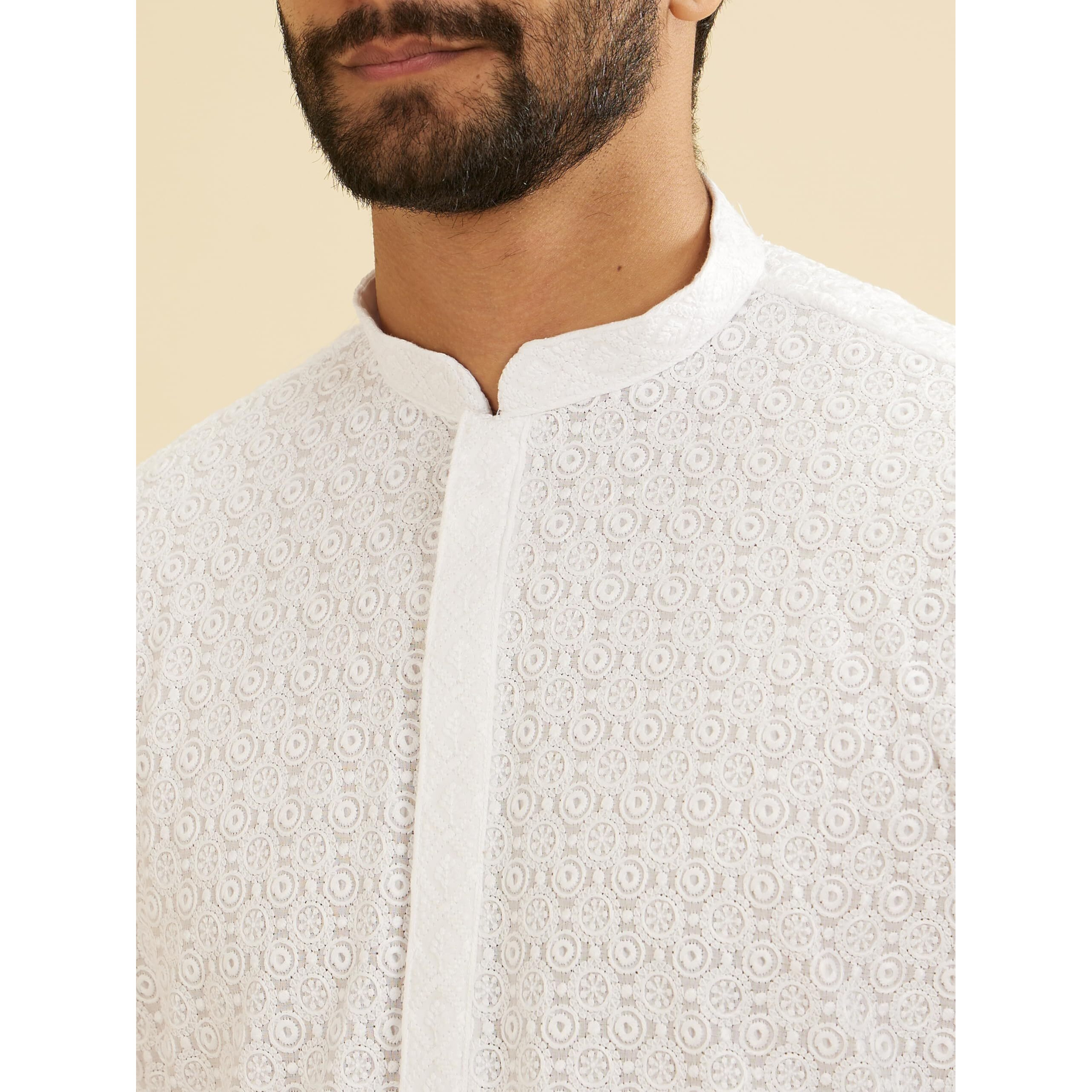 Manyavar Men's Blended Cotton Embroidery|Thread Work Kurta Set (White,L)