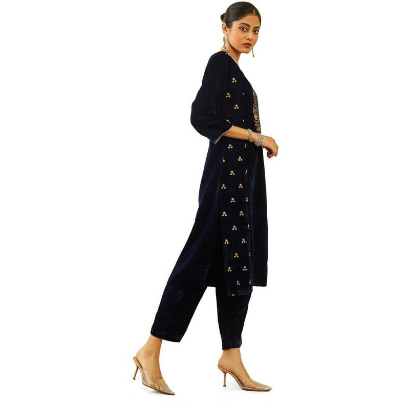 Soch Womens Navy Blue Velvet Floral Zari Embroidered Straight Kurta Set