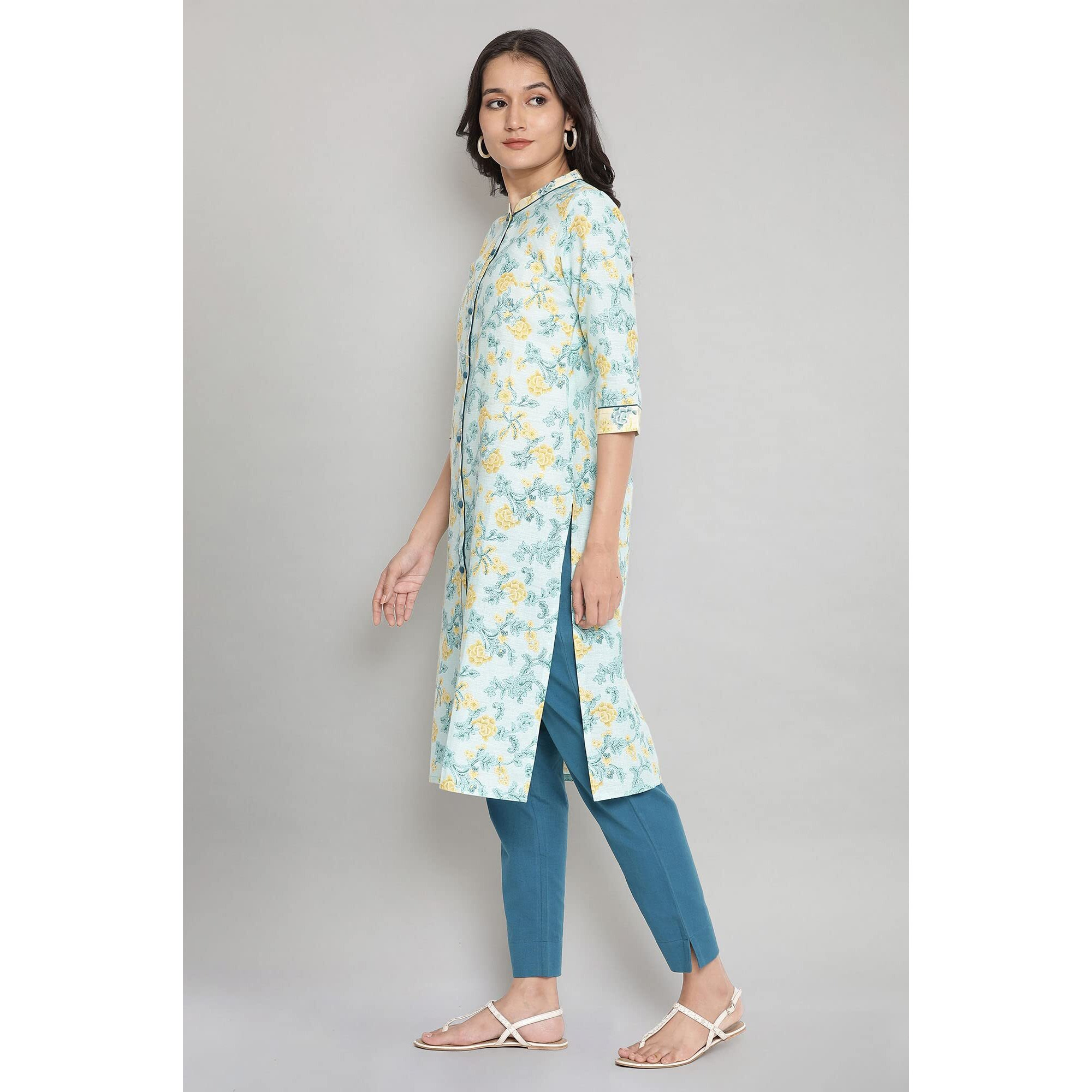 Aurelia Women's Viscose Floral Regular Kurta (21Aua12492-503541_Blue_M)