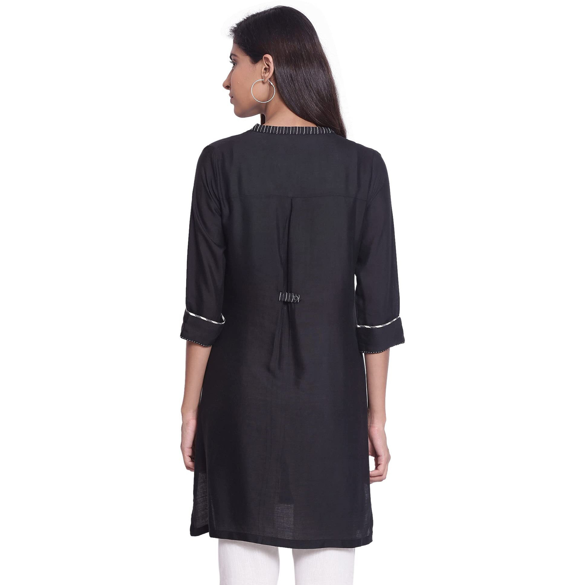 W For Woman Women's Rayon Regular Fit Kurta (21Few14380-214569_Black