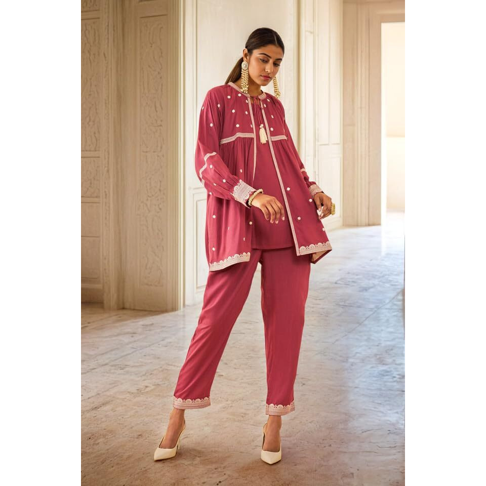 Soch Womens Onion Pink Rayon Slub Three-Quarter Co-Ord Set With Thread Work
