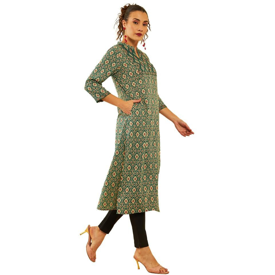 Soch Womens Green Cotton Ikat Printed Straight Kurta With Mirror Work