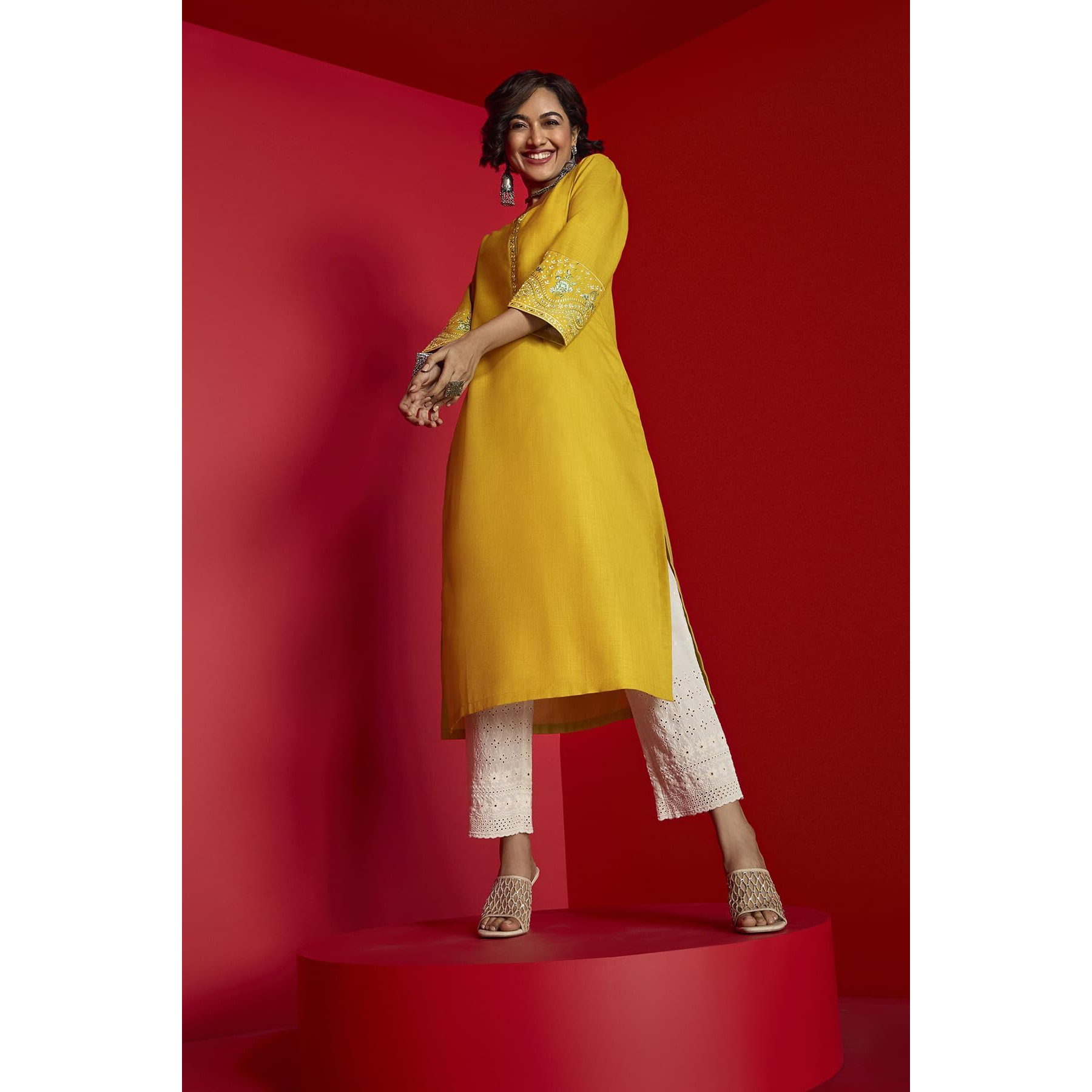Soch Womens Mustard Silk Blend Embroidered Kurta Set With Thread Work