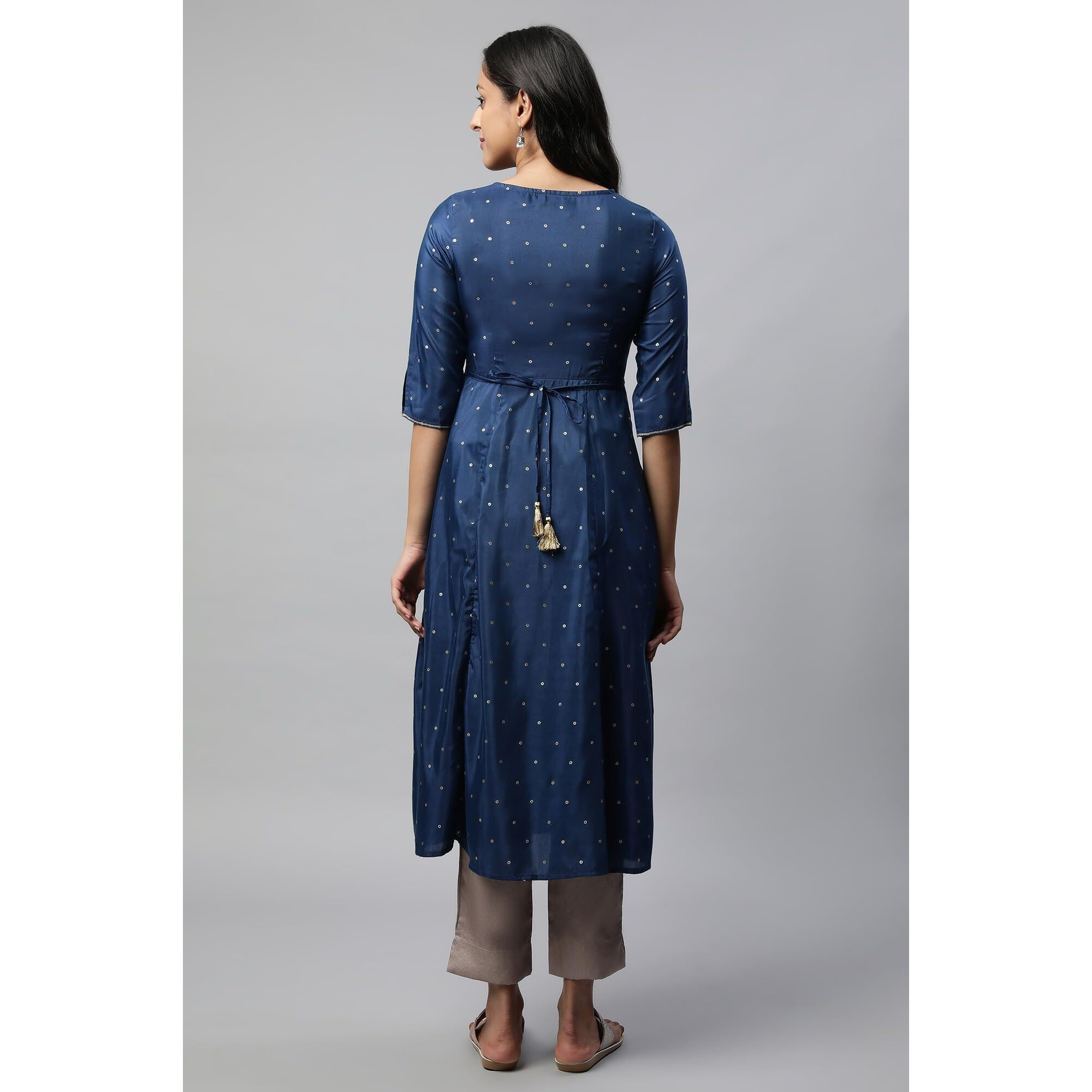 Aurelia Blue Embroidered Zari Regular Kurta For Women