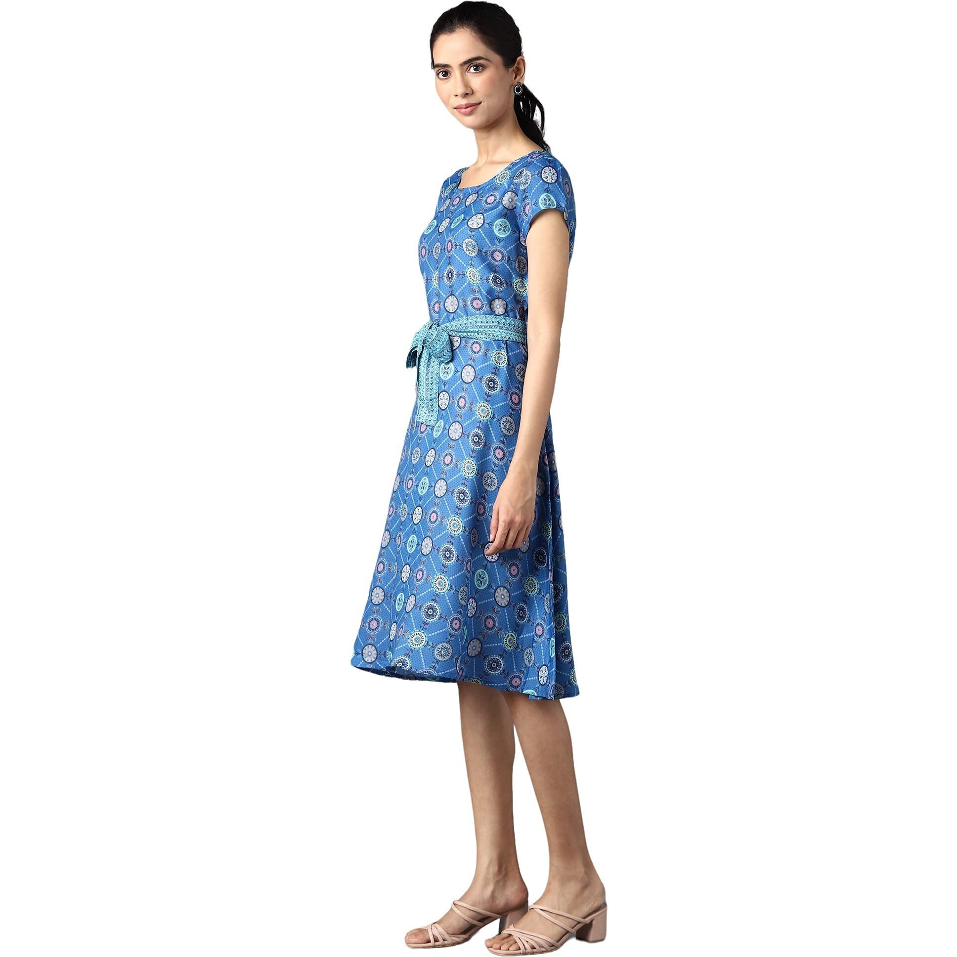 Blue Circular Floral Printed Dress In Round Neck