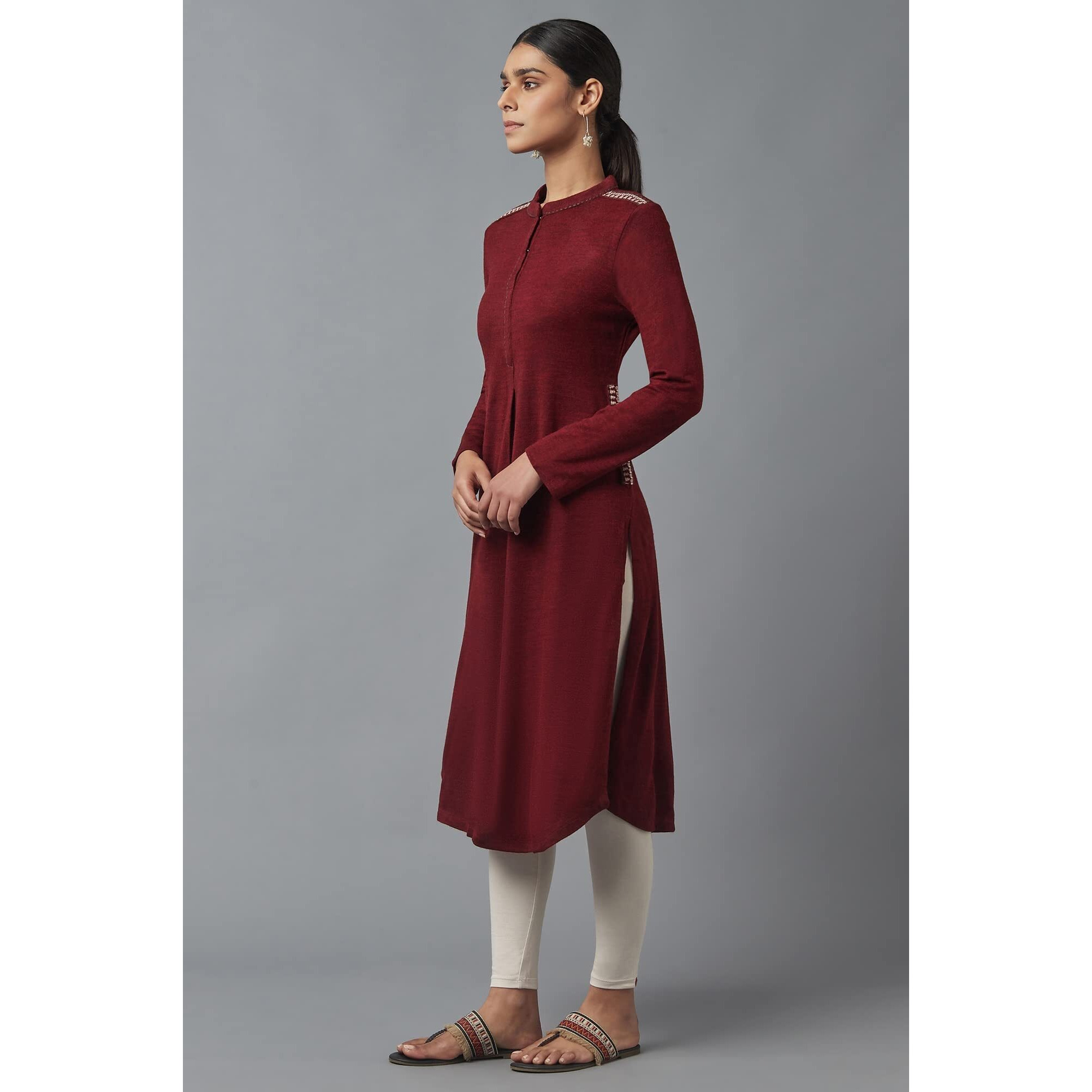 W For Woman Women's Synthetic Regular Winter Kurta (21Now12883