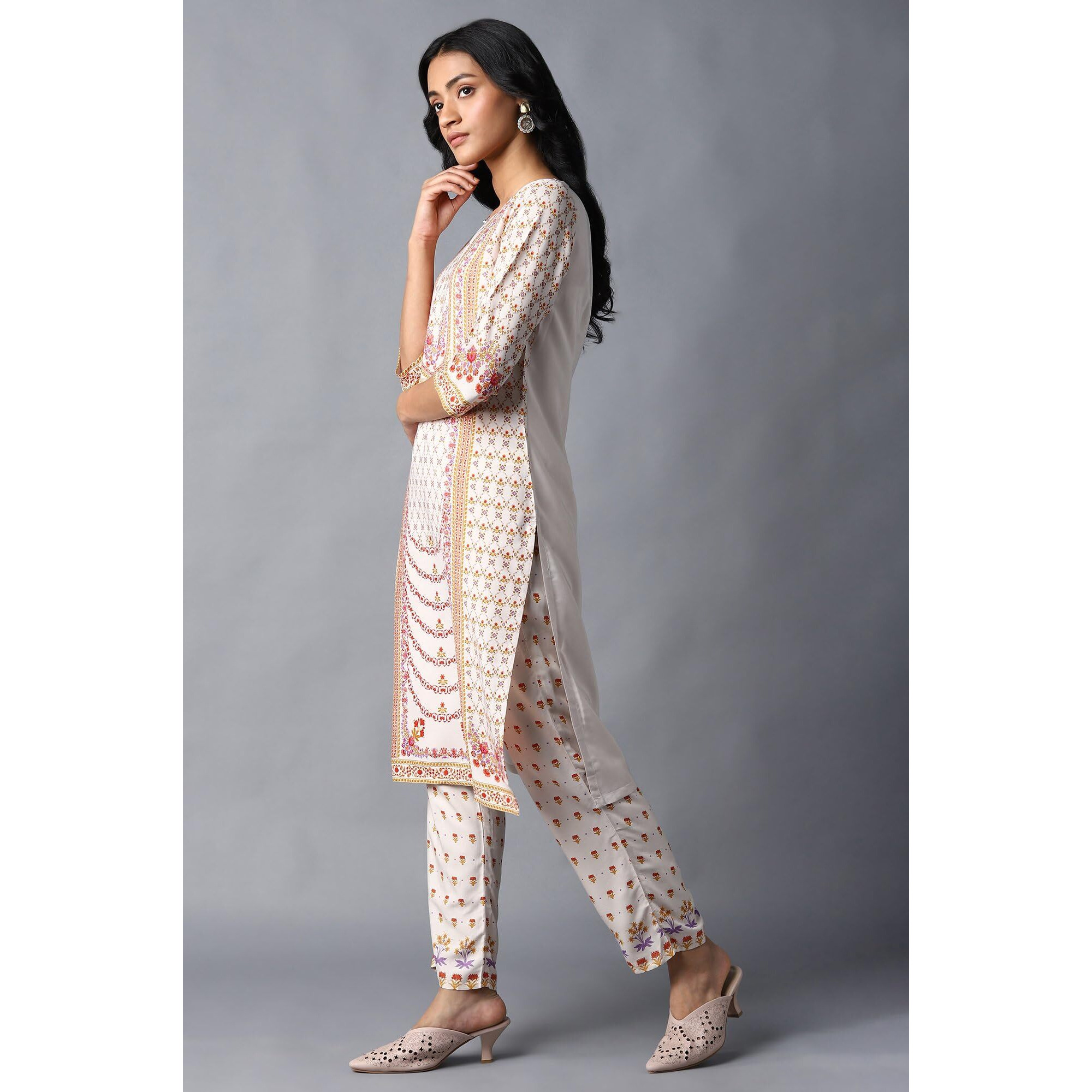 W Ecru Synthetic Floral Printed Regular Kurta For Women