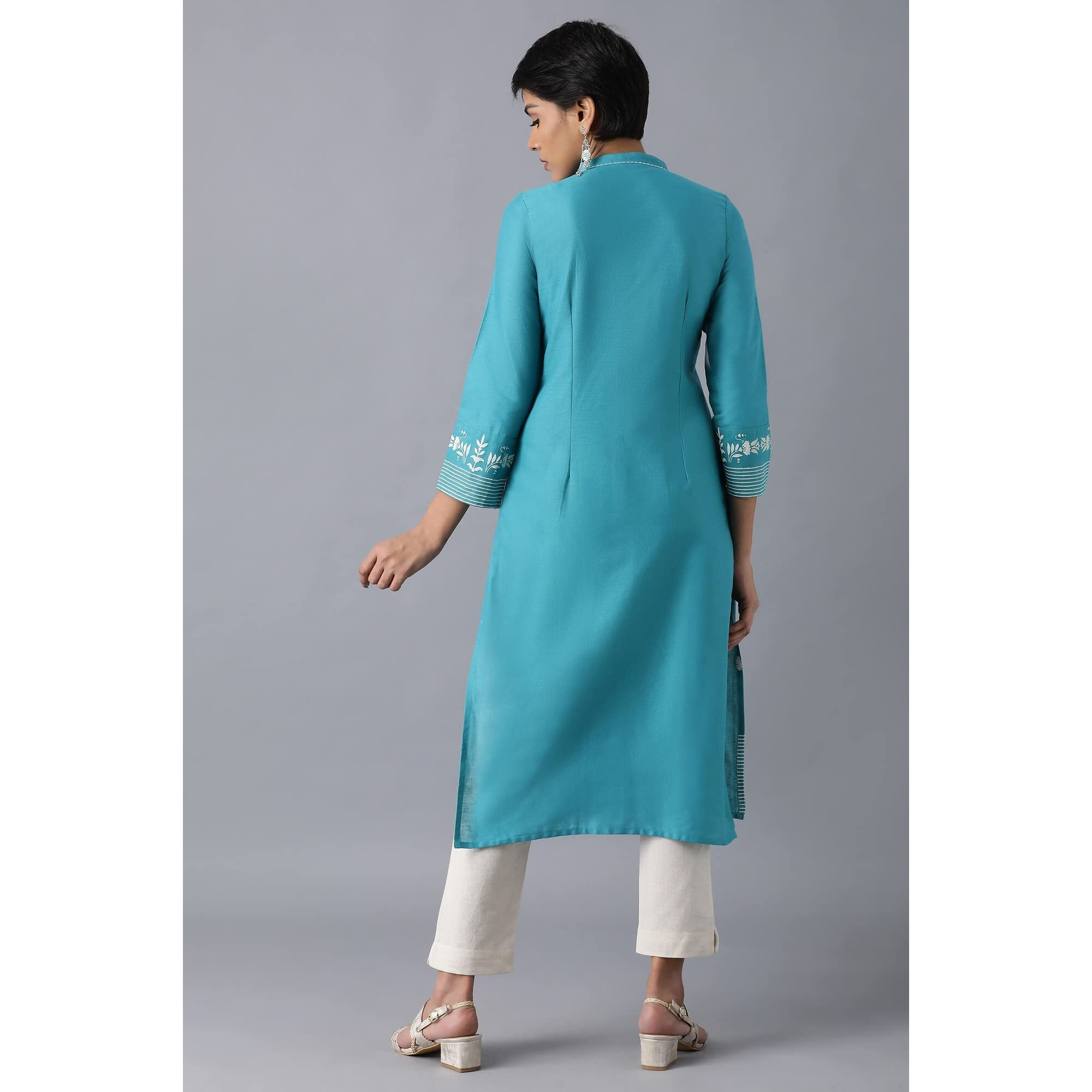 W Teal Floral Printed Cotton Blend Regular Kurta For Women