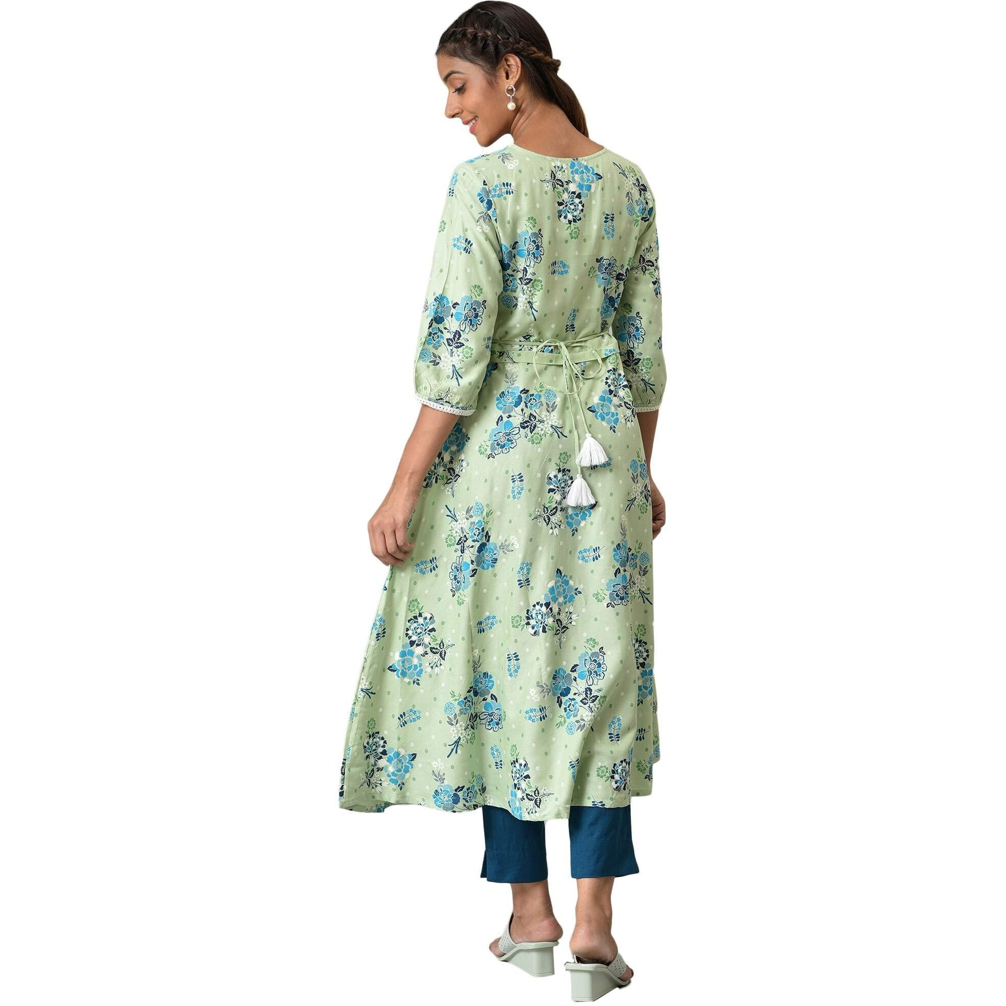 Aurelia Women's Viscose Regular Kurta (22Aua13369-505802_Green