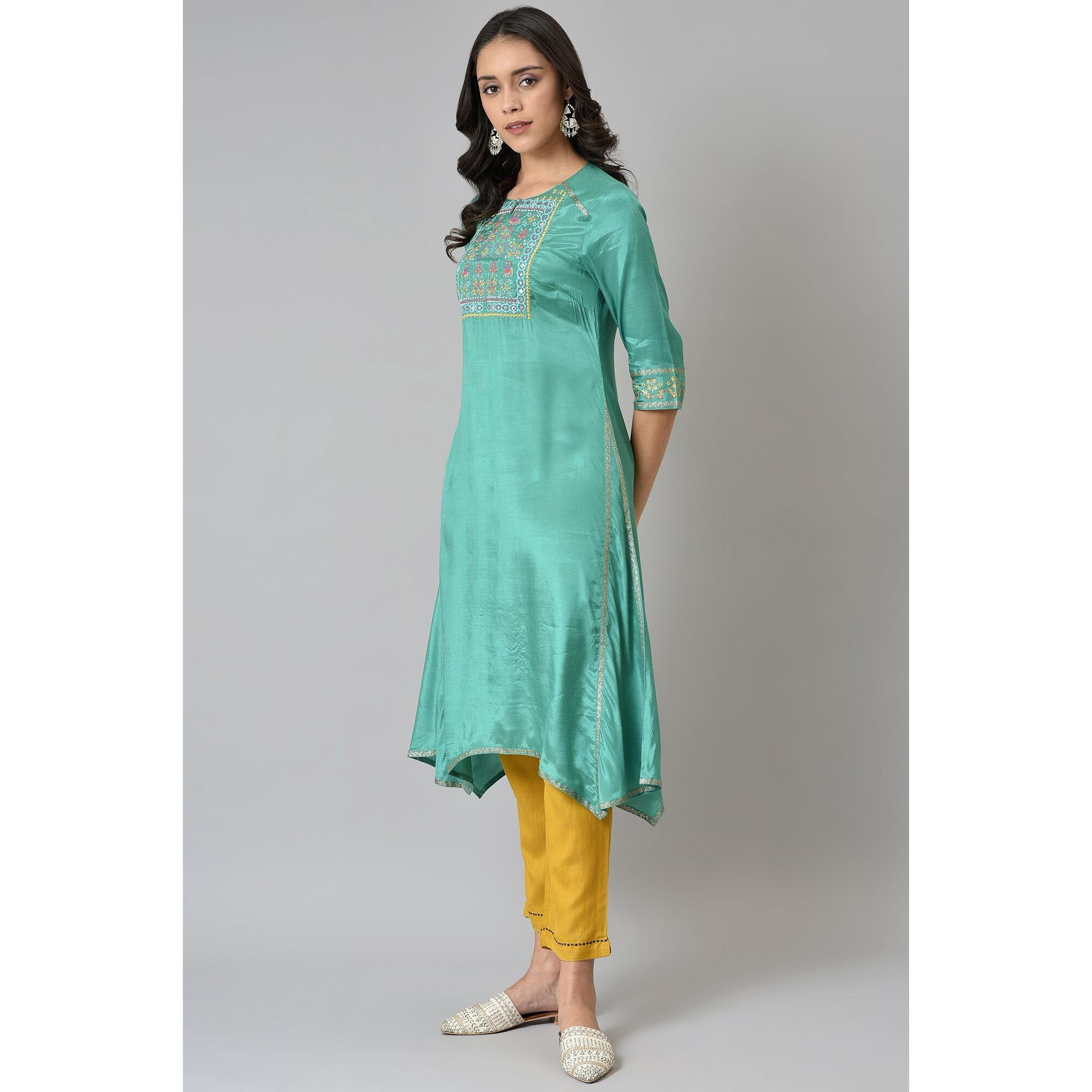 W For Woman Viscose Embroidered Regular Kurta (22Auw17913-217324_Marine Green_6)_6