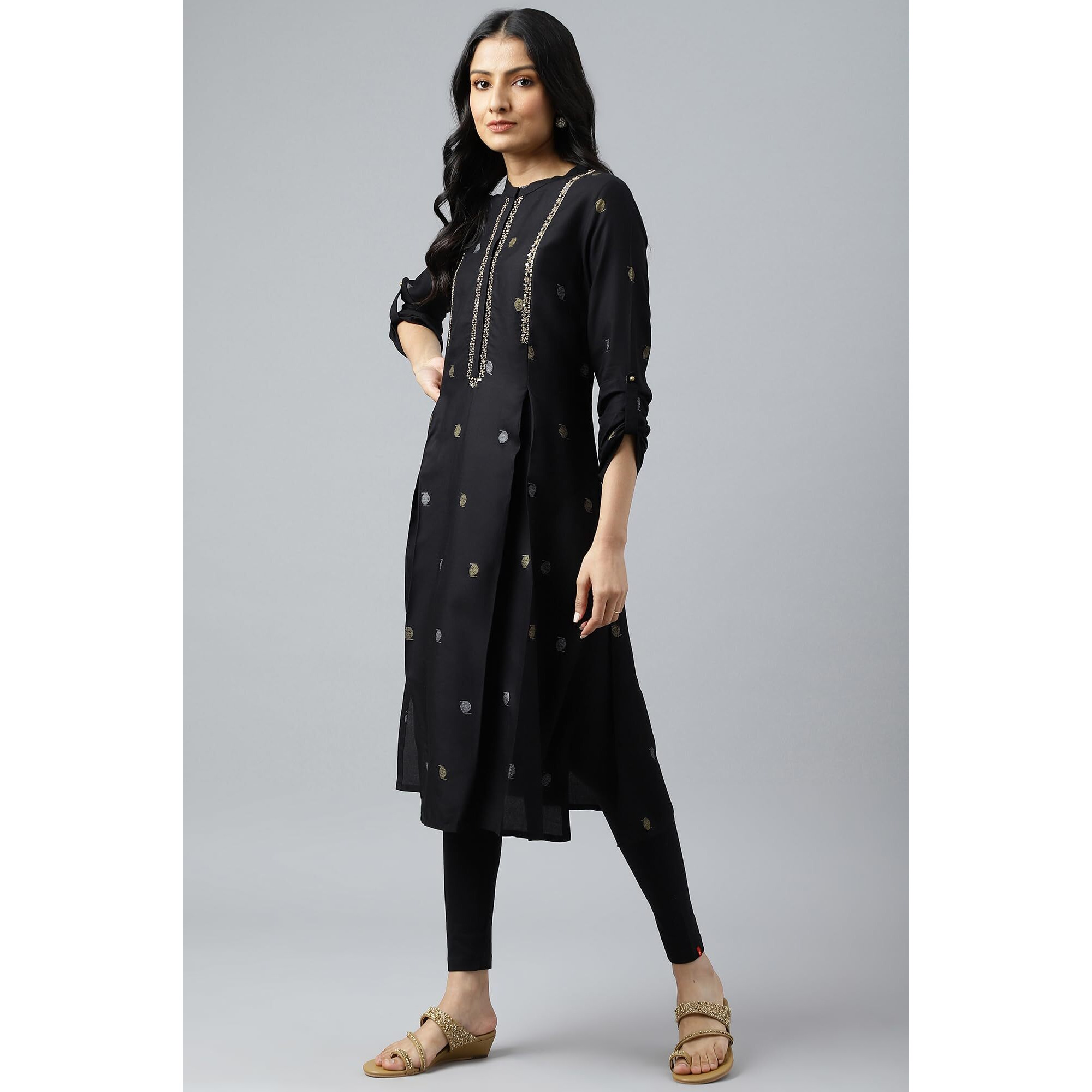 W For Woman Black Geometric Printed Regular Kurta With Metallic Embroidery