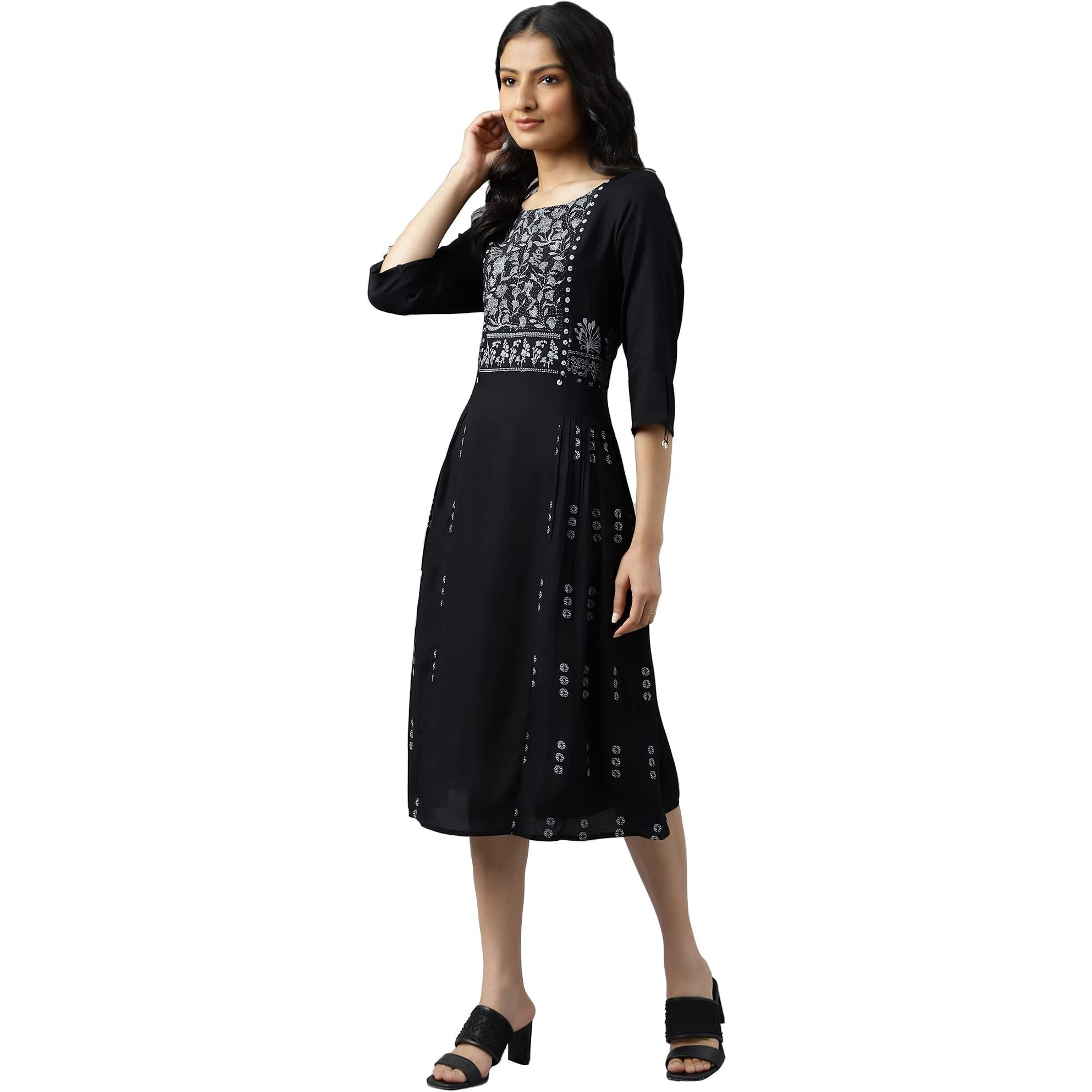 W For Woman Black Floral Side Pleated Kurta In Round Neck