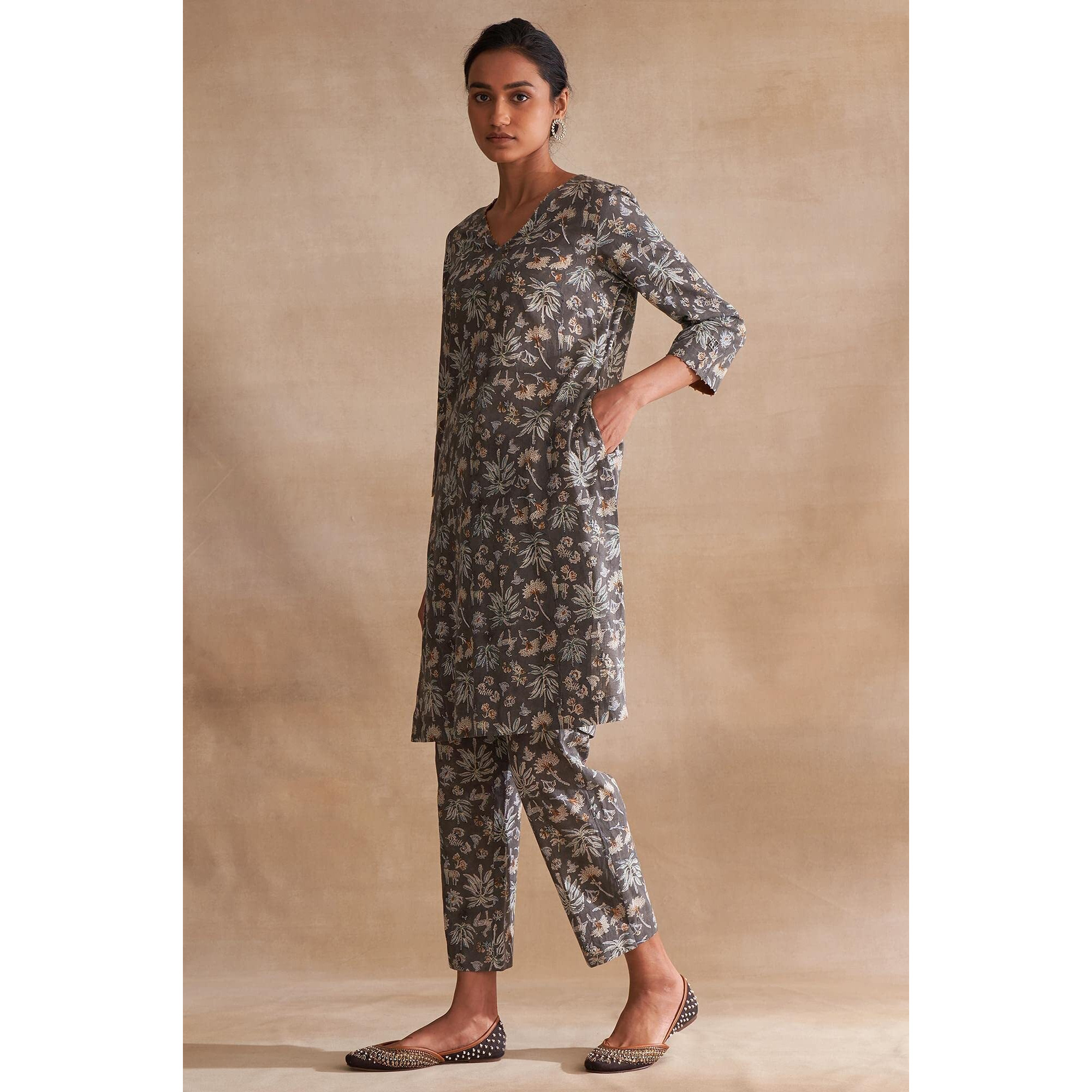 W For Woman Women's Cotton Regular Kurta (22Maf11477