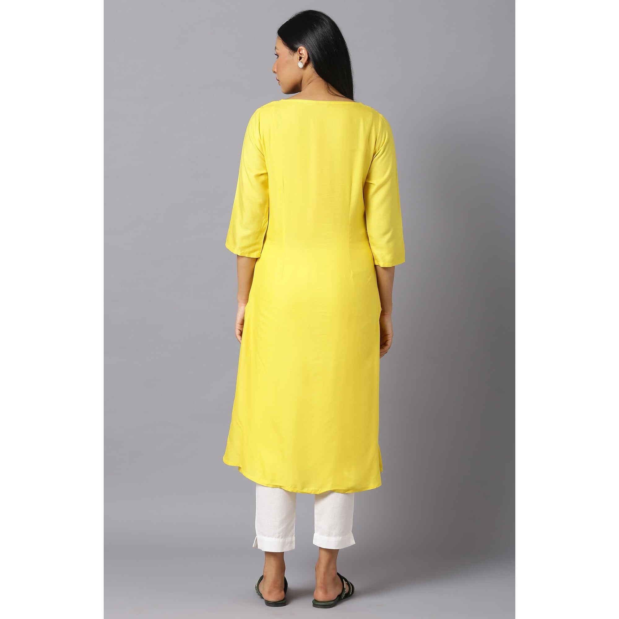 W For Woman Yellow Embroidered Kurta With Lace Trimming_22Auw11965-218195_Xs