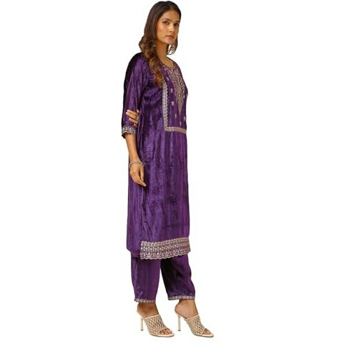 Soch Womens Purple Velvet Embroidered Kurta Set