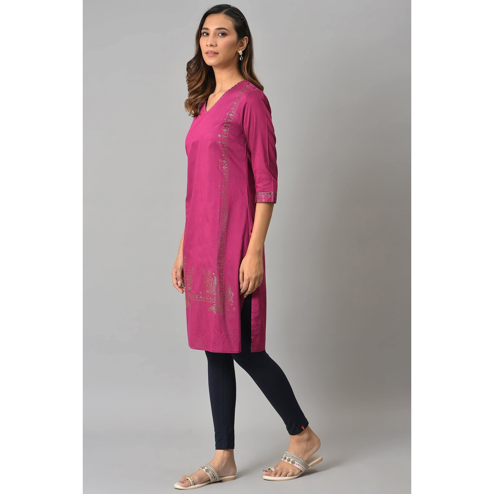 W For Woman Magenta Mukaish Printed Kurta With Sequins_22Auw18295-119295_L