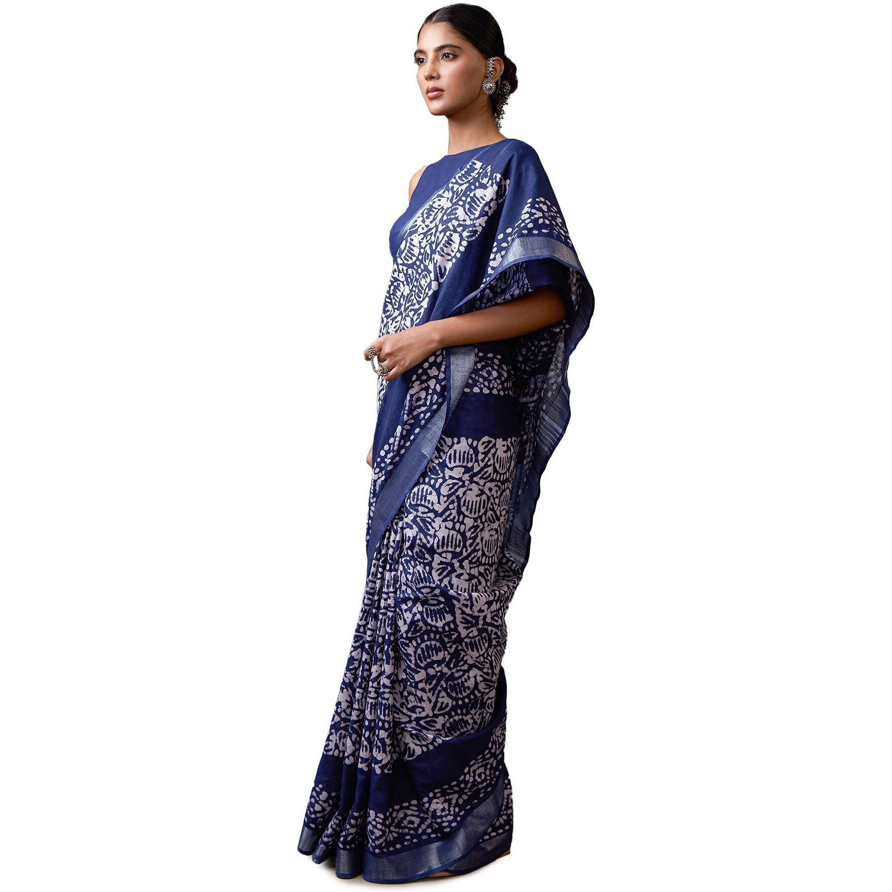 Soch Womens Navy Blue Linen Batik Print Saree With Tassels