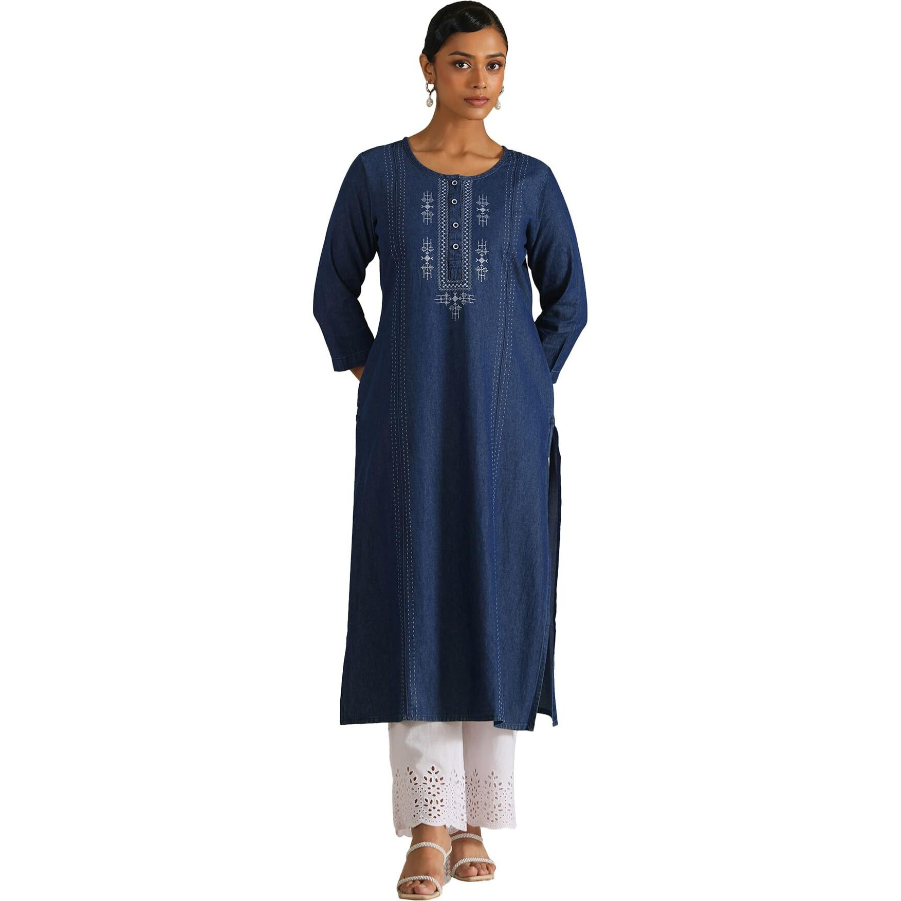 Soch Women's Denim Embroidered Regular Kurta (Cws5Ku61237_Indigo