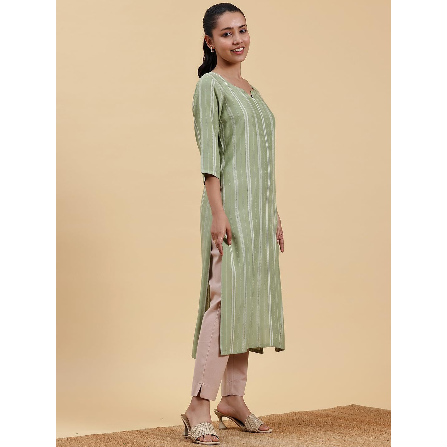 Libas Women's Viscose Rayon Regular Kurta (29019_Green_S)