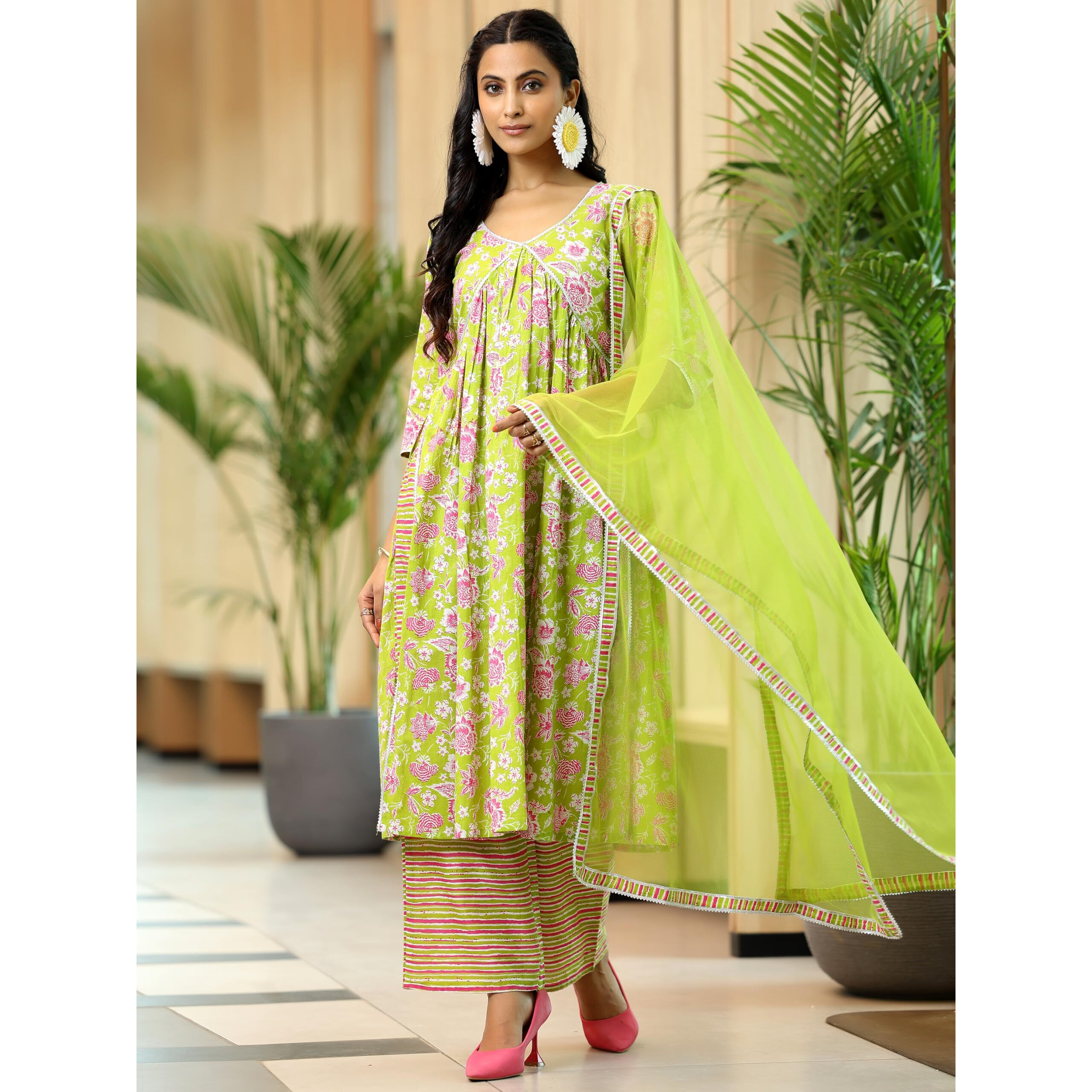 Libas Women's Pure Cotton Kurta Sets (35806_Green