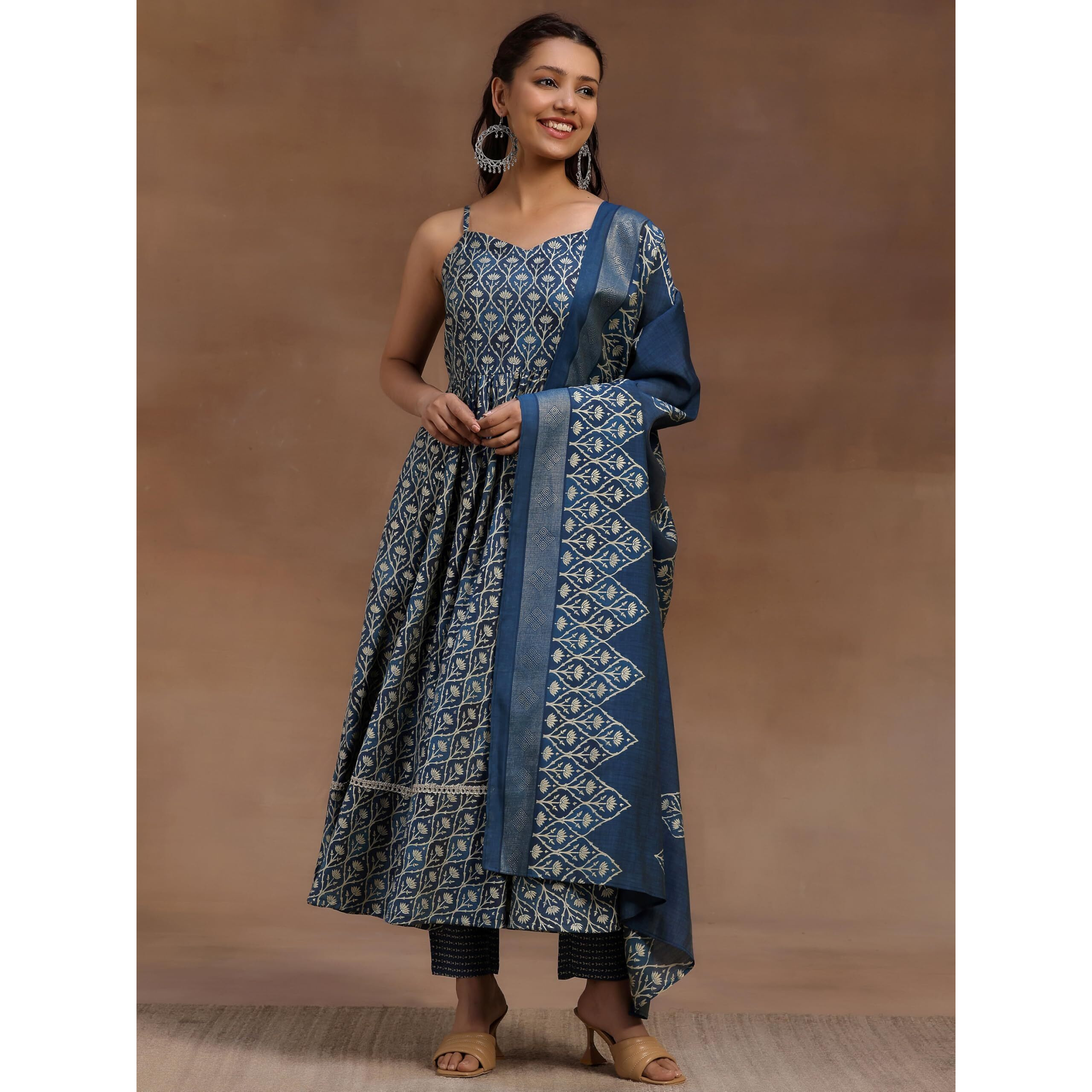 Libas Women's Silk Blend Kurta Set (35883