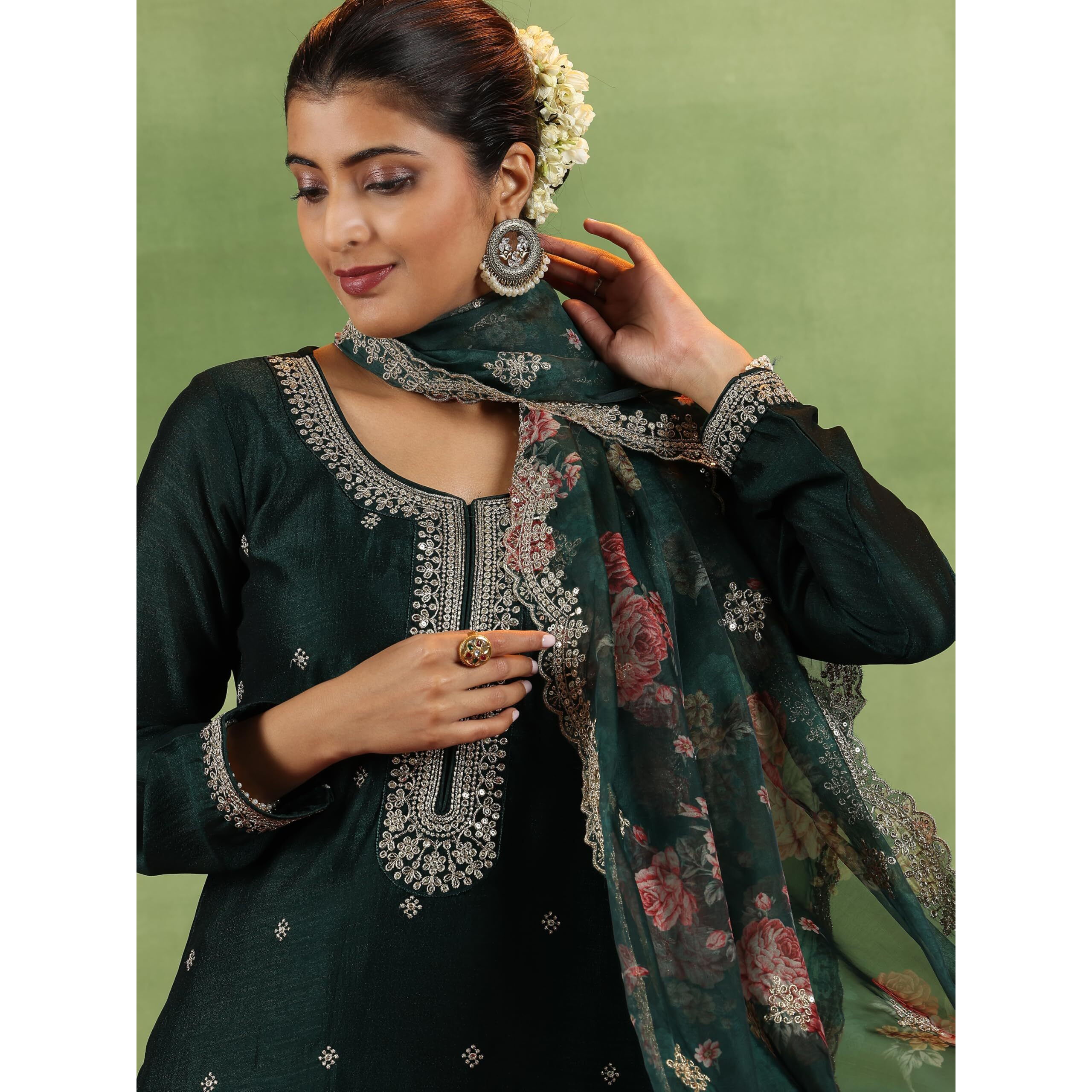 Libas Women's Silk Blend Kurta Set (48601_Green