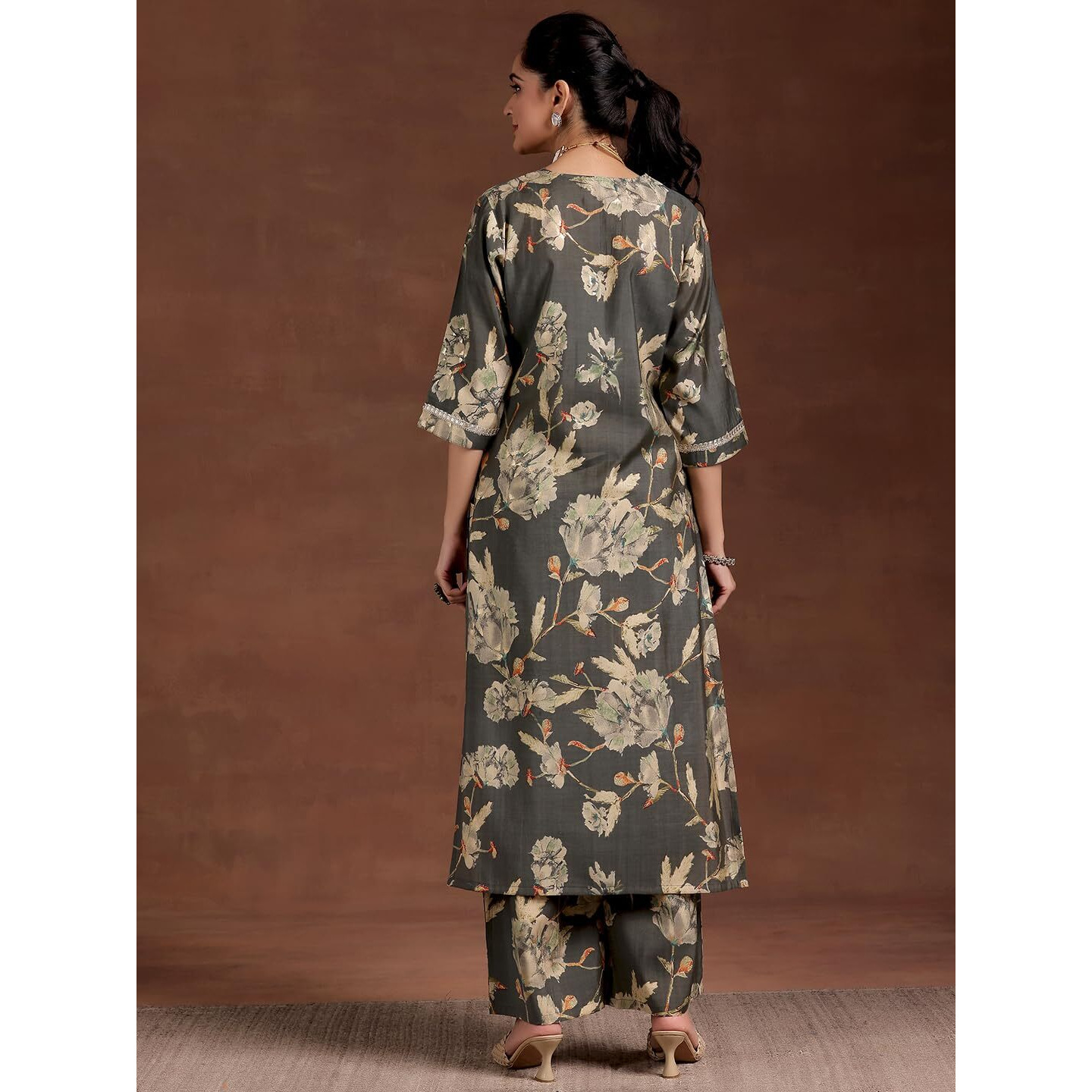 Libas Women's Silk Blend Kurta Set (36761O_Grey