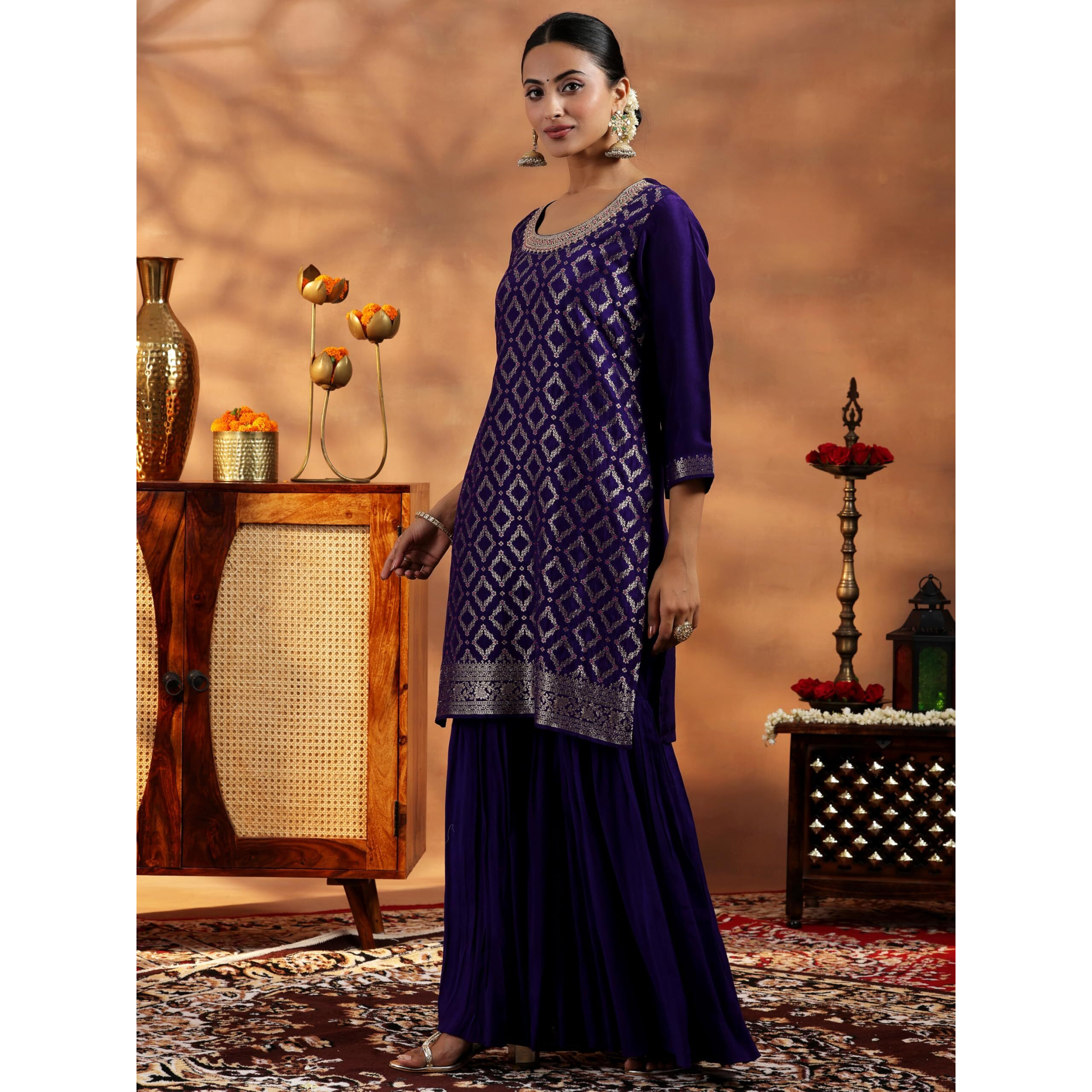 Libas Women's Silk Blend Kurta Set (48858