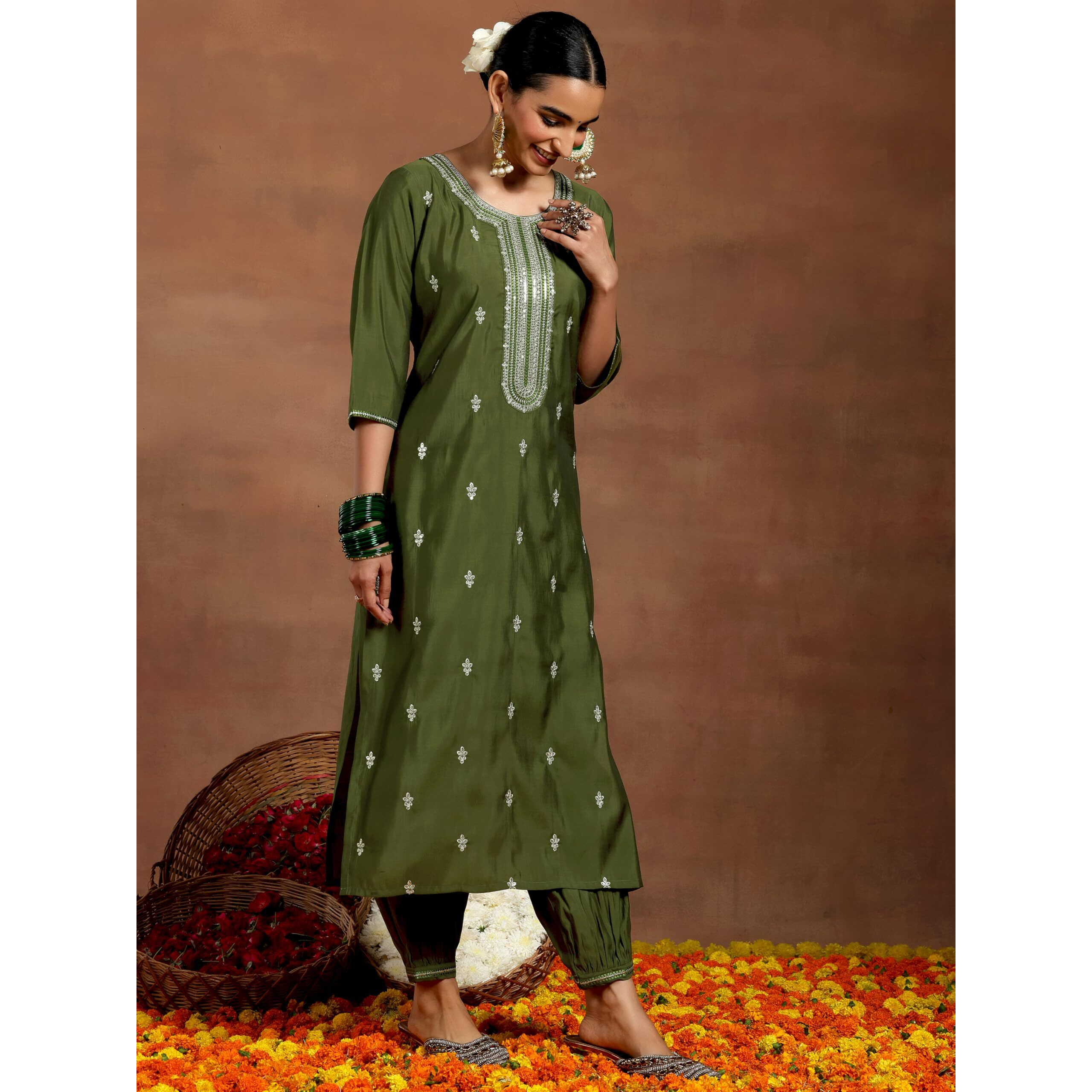 Libas Women's Silk Blend Kurta Set (Gs947_Olive