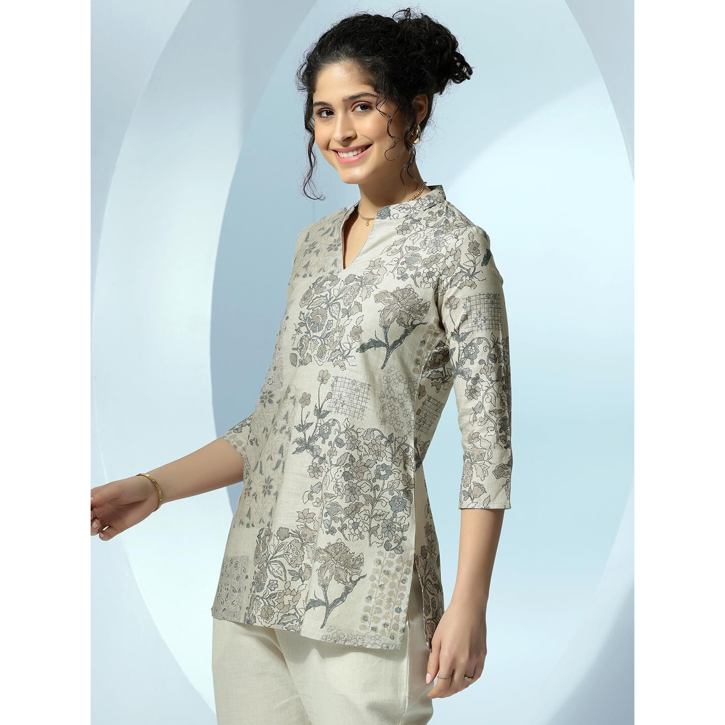 Libas Women's Linen Floral Straight Kurti (58164 Off White