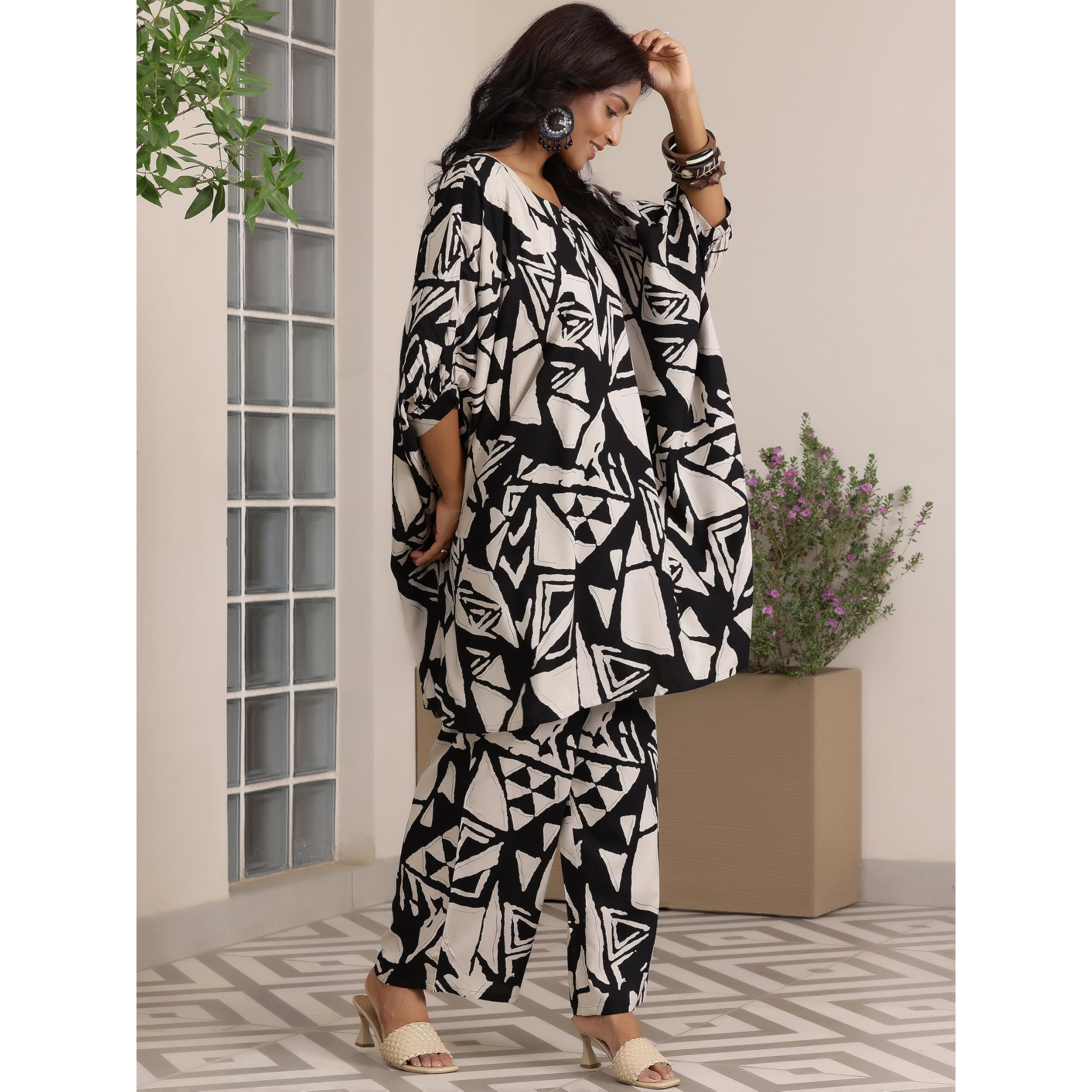 Libas Women Viscose Rayon Printed Co Ord Set (39015, Black, Medium