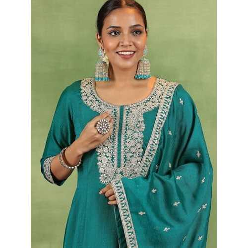 Libas Green Silk Blend Yoke Design Kurta Sets For Women