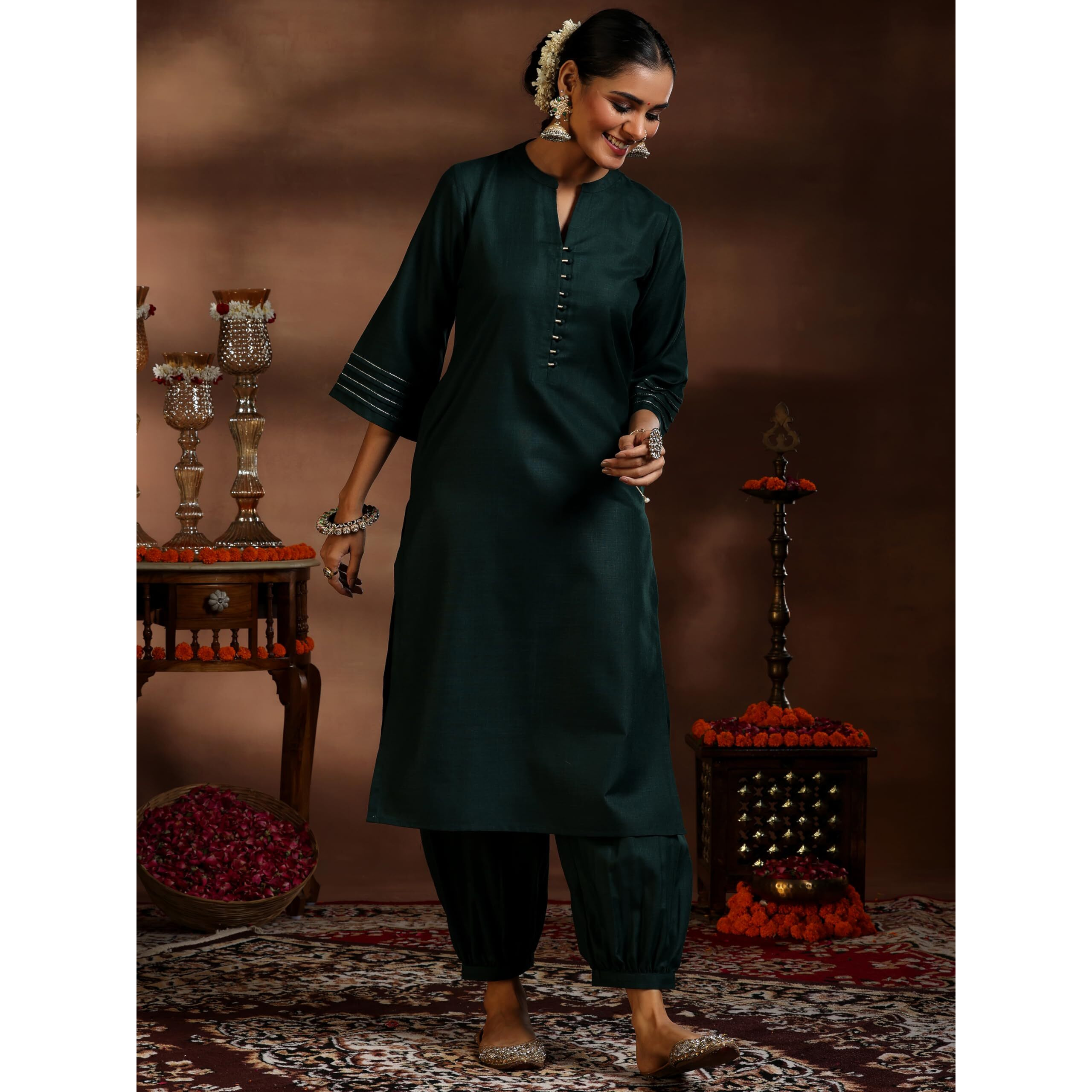 Libas Women's Silk Blend Solid Kurta Set (39045_Green
