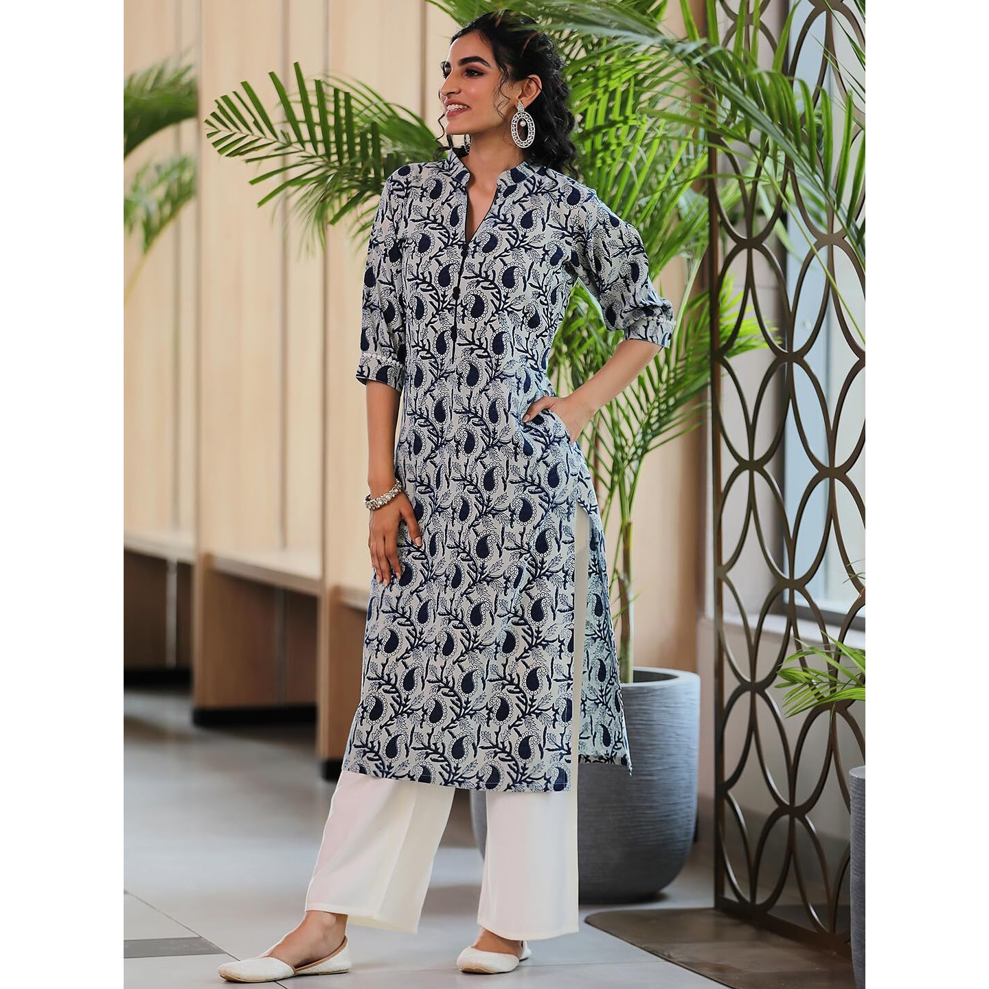 Libas Women's Cotton Printed Straight Kurta (29051R_Blue
