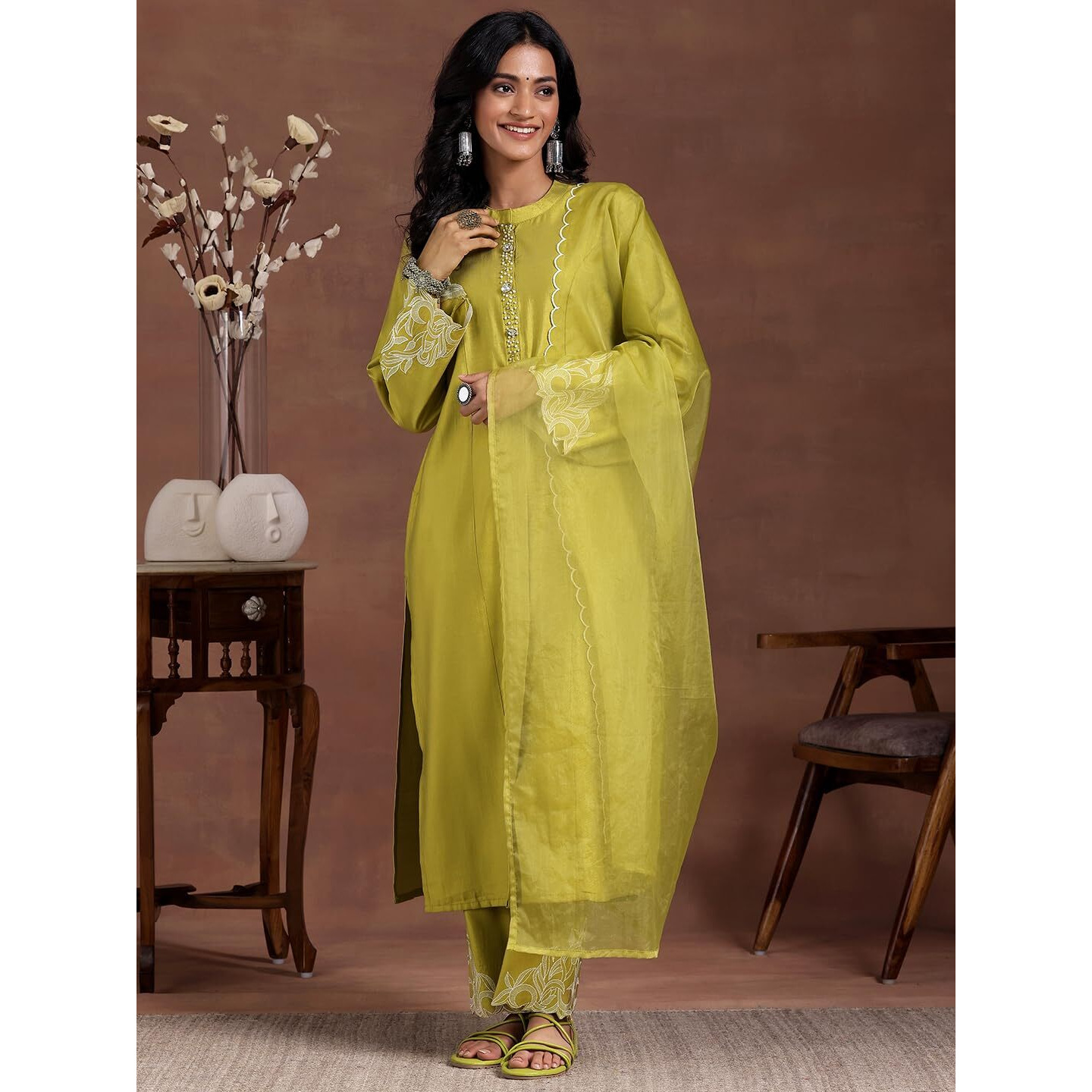 Libas Women's Silk Blend Kurta Set (273870R