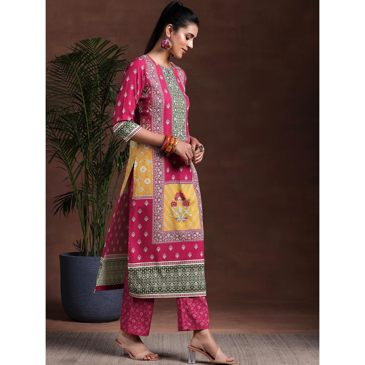 Libas Women Poly Crepe Straight Fit Printed Kurta Set (369320R, Multi, Medium