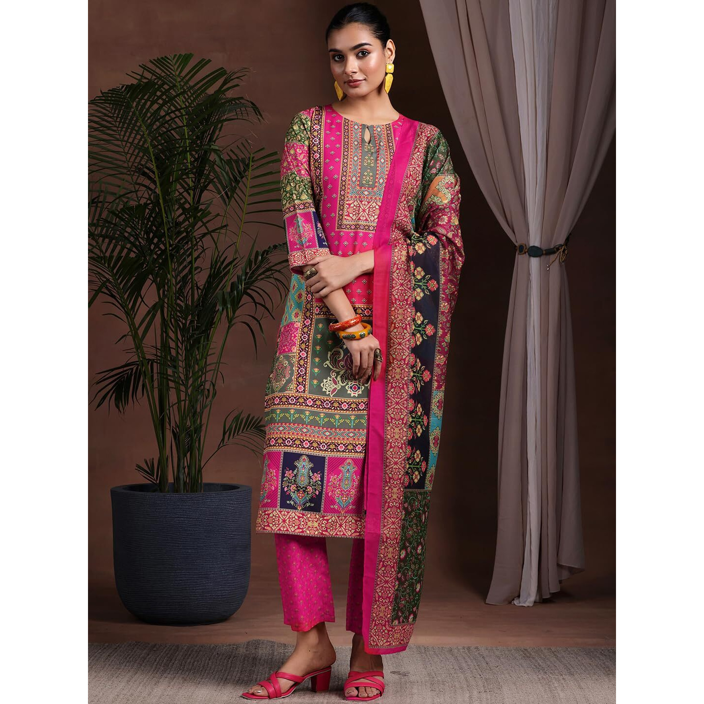 Libas Women's Poly Crepe Kurta Set (369550R