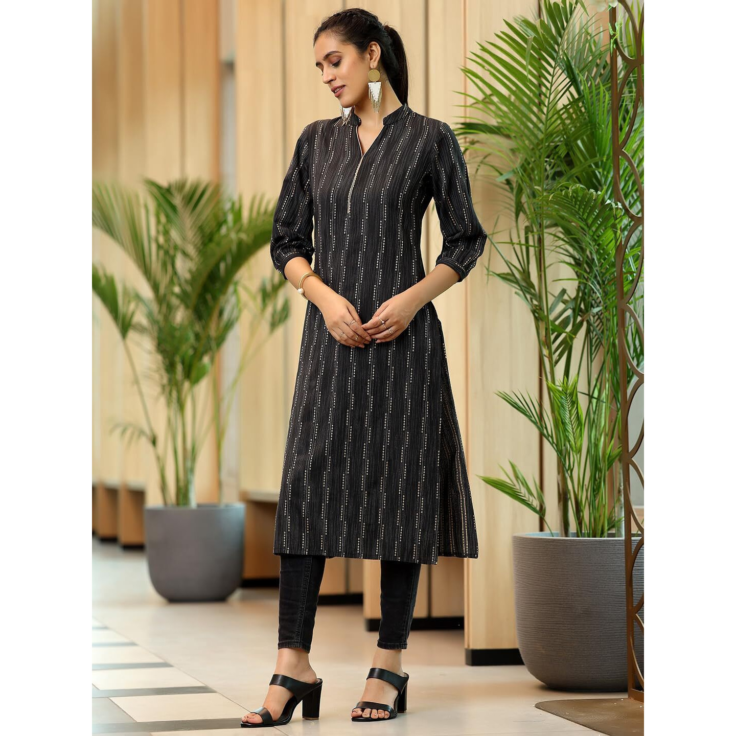 Libas Women's Cotton Ethnic Motifs Straight Kurta (372470R Black