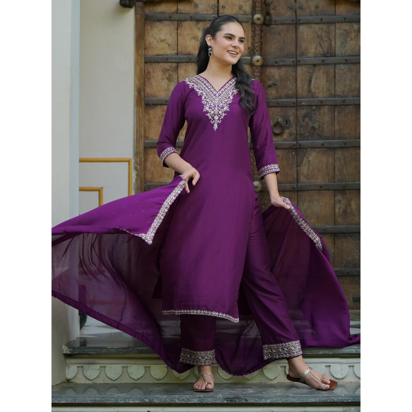 Libas Women's Silk Blend Kurta Set (485770R