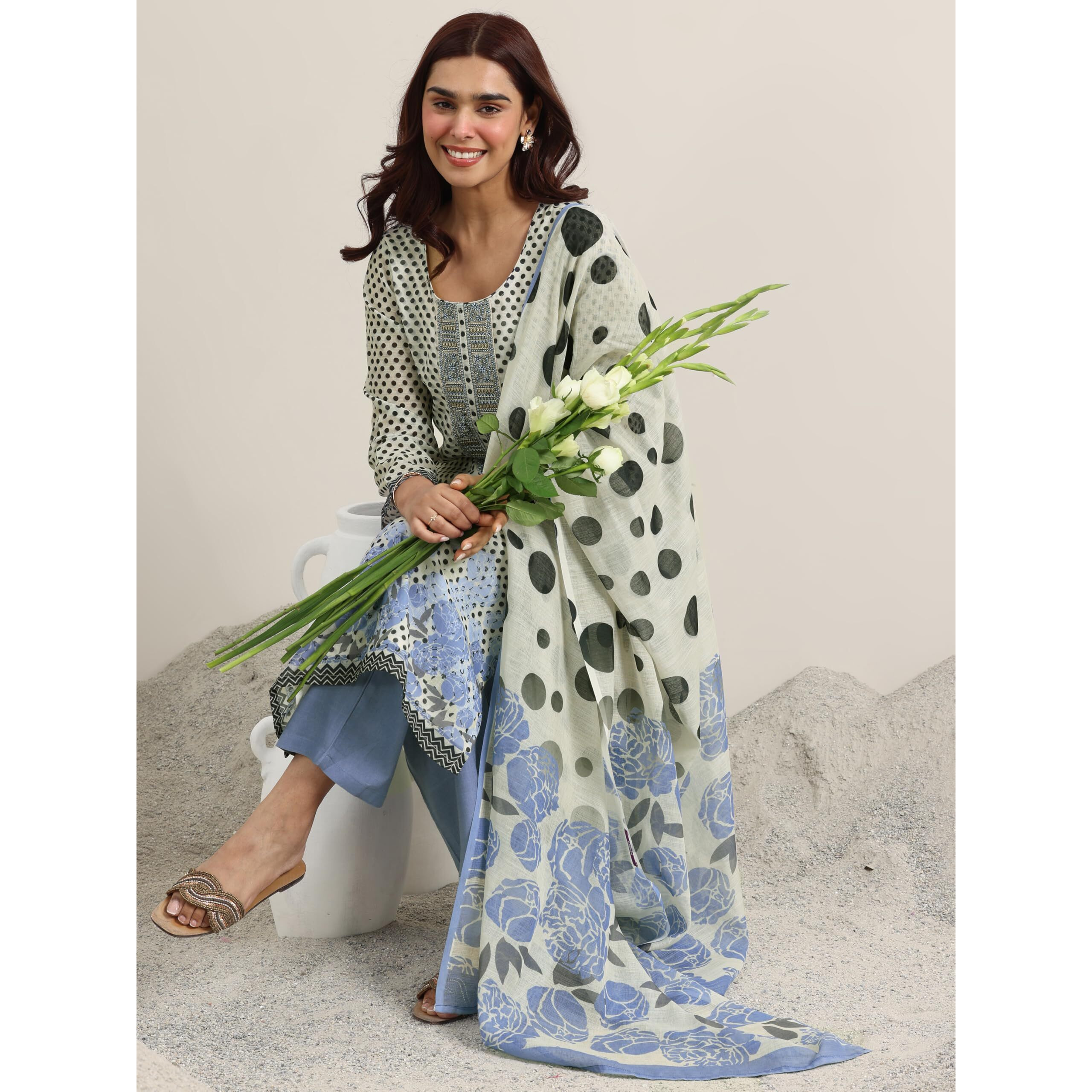 Libas Women's Linen Kurta Set (99503