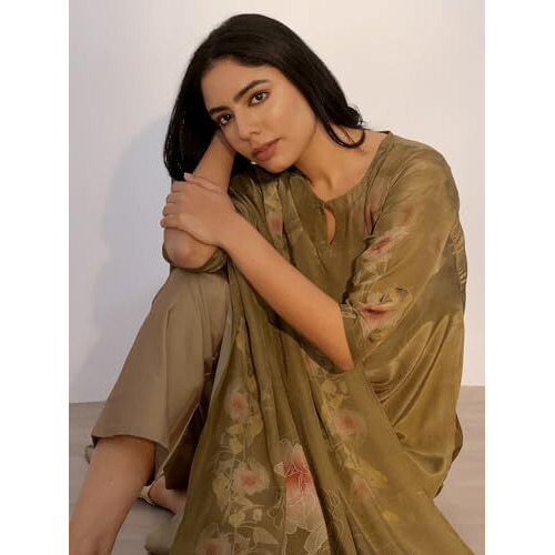 Libas Women's Silk Blend Kurta Set (400372