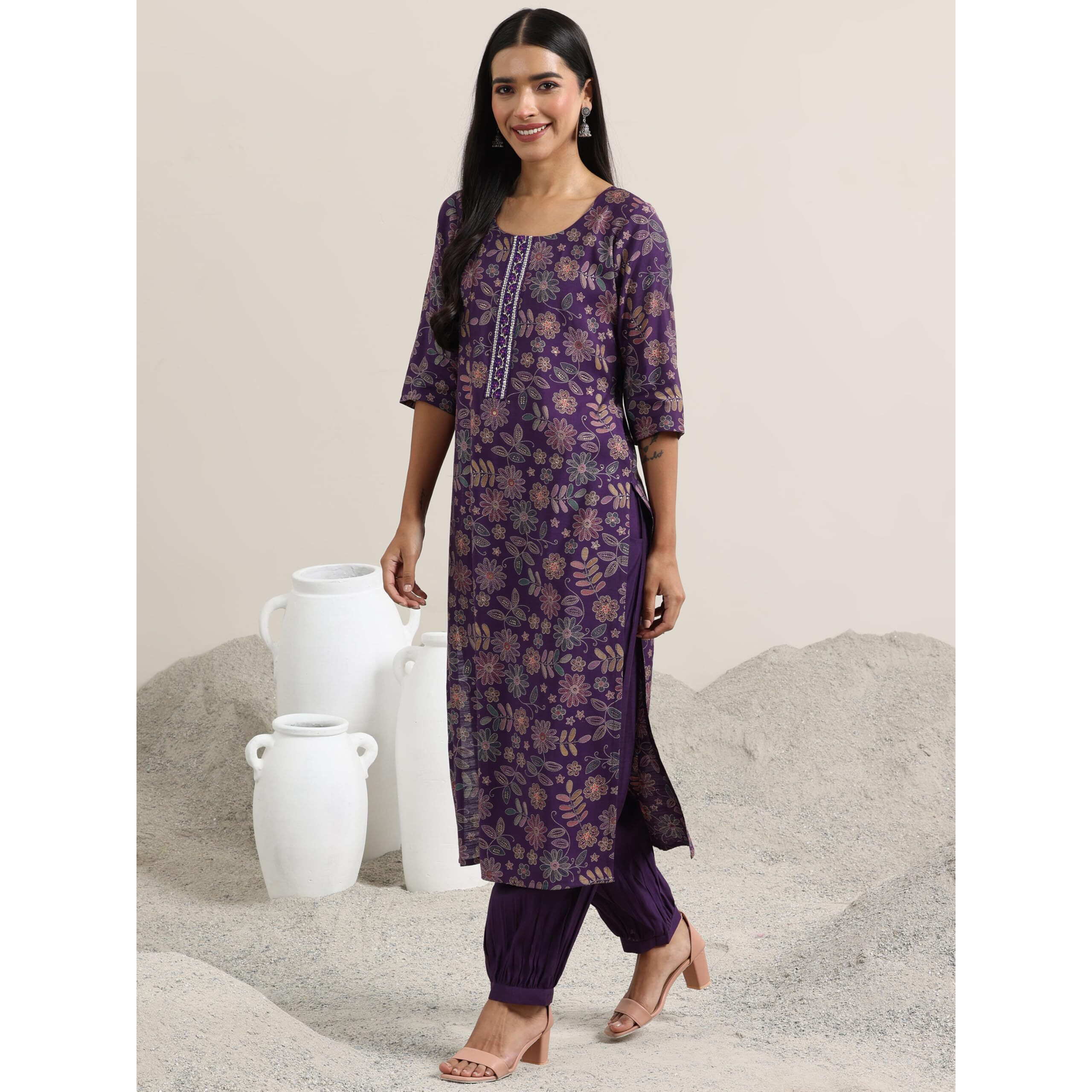 Libas Women's Silk Blend Kurta Set (400342