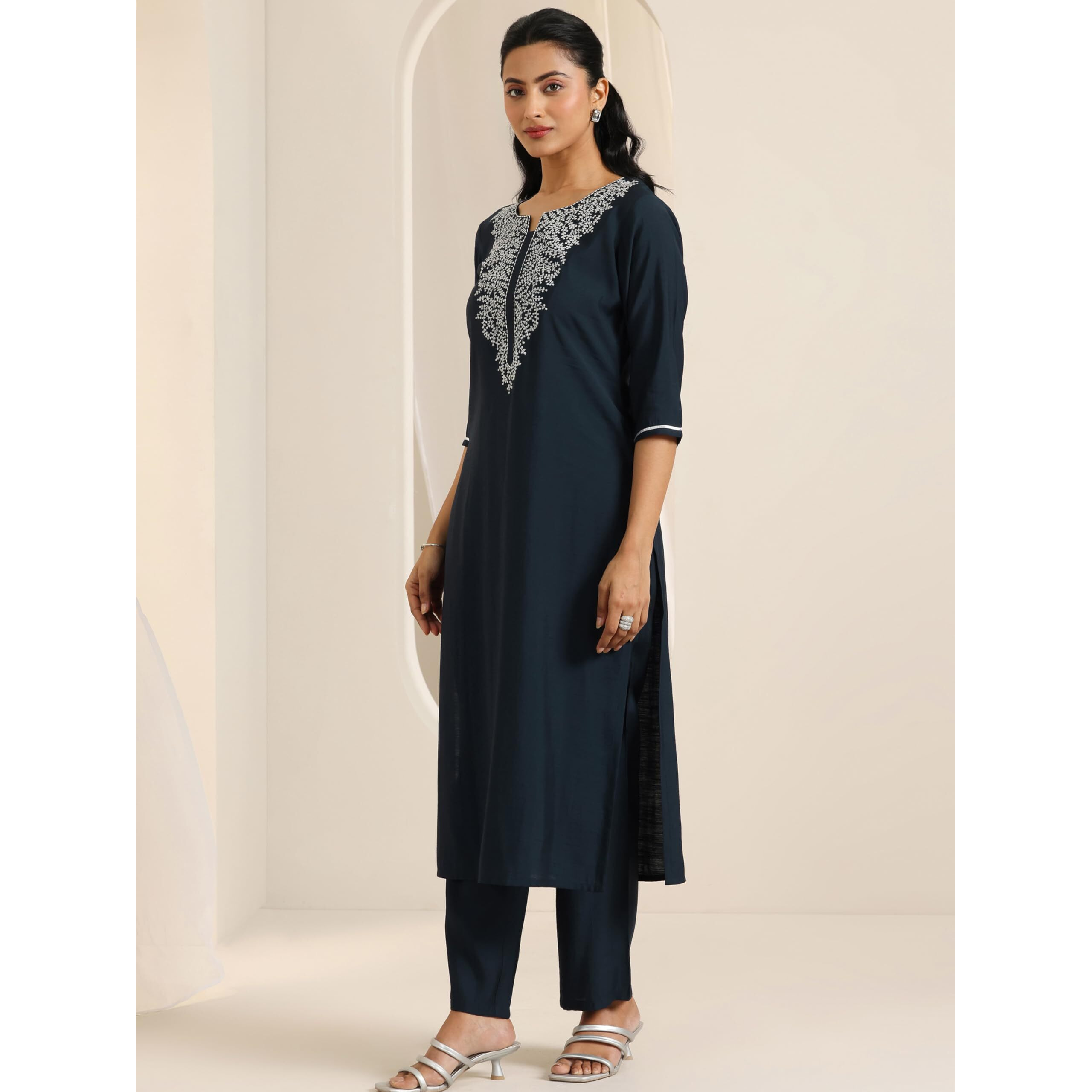 Libas Women's Silk Blend Kurta Sets (400559_Dark Grey_M)